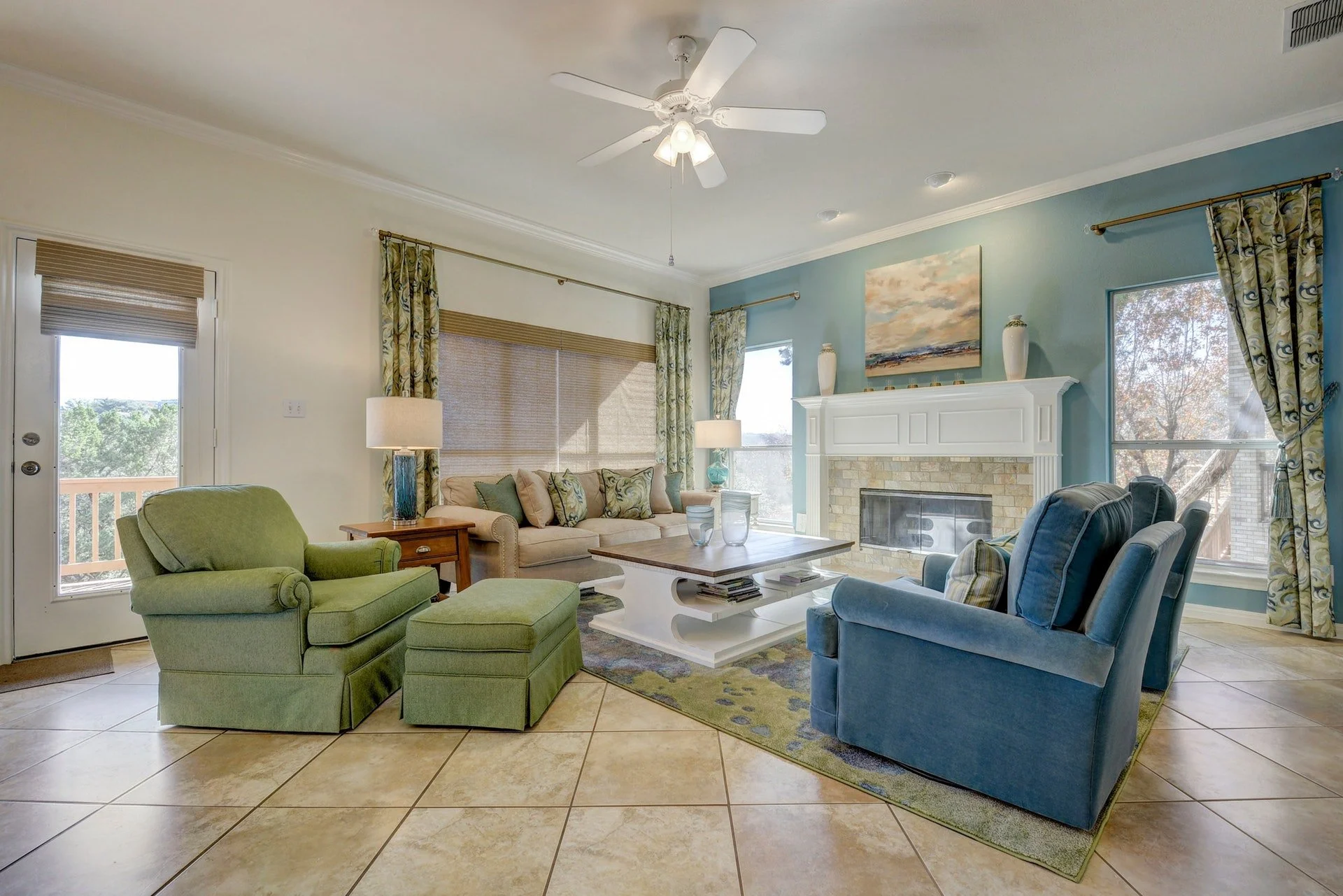 001-255026-5604 Ddona Dr 084_5866851.jpg