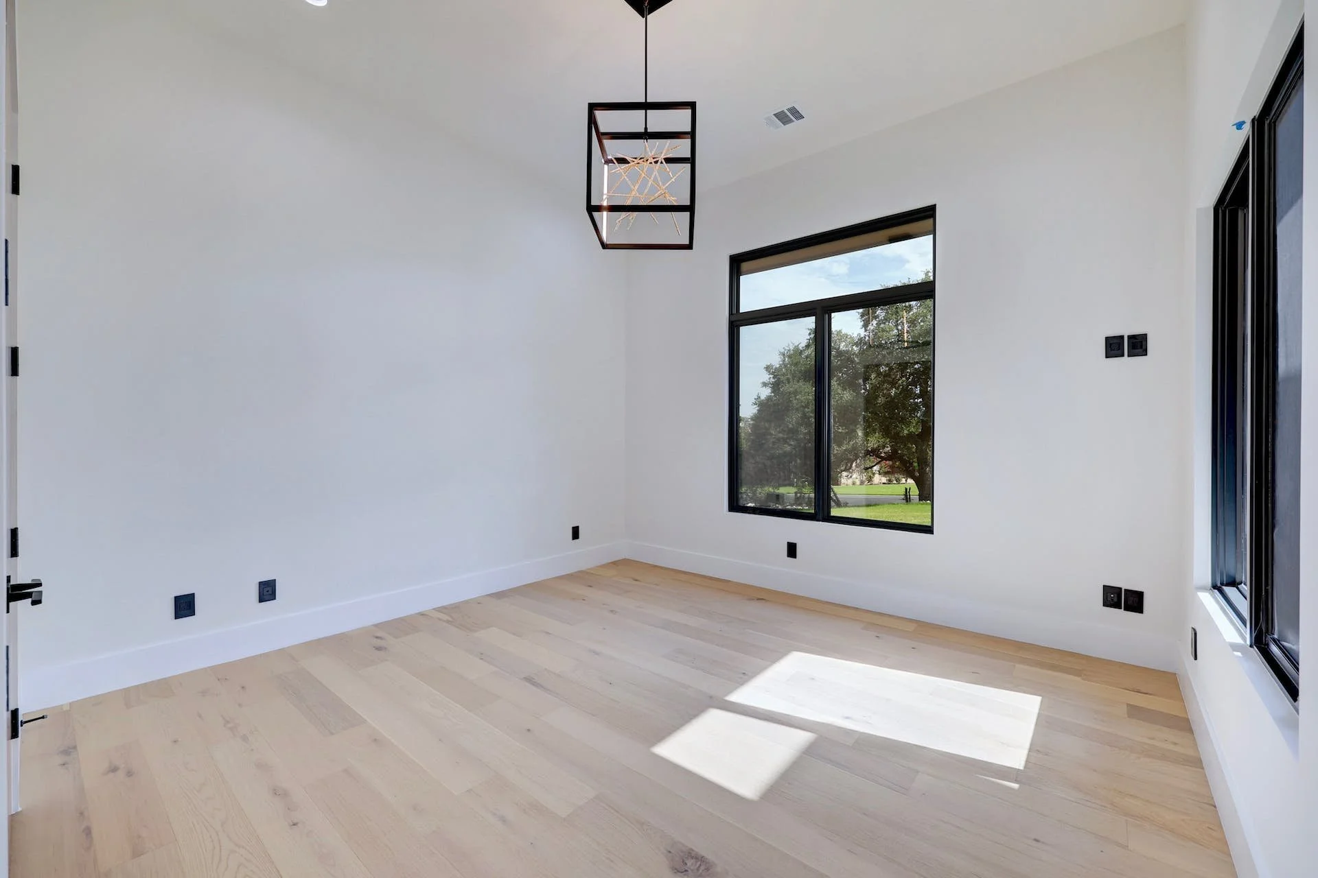 028-446632- 6412 Lantern View Drive - 028_12639875.jpg