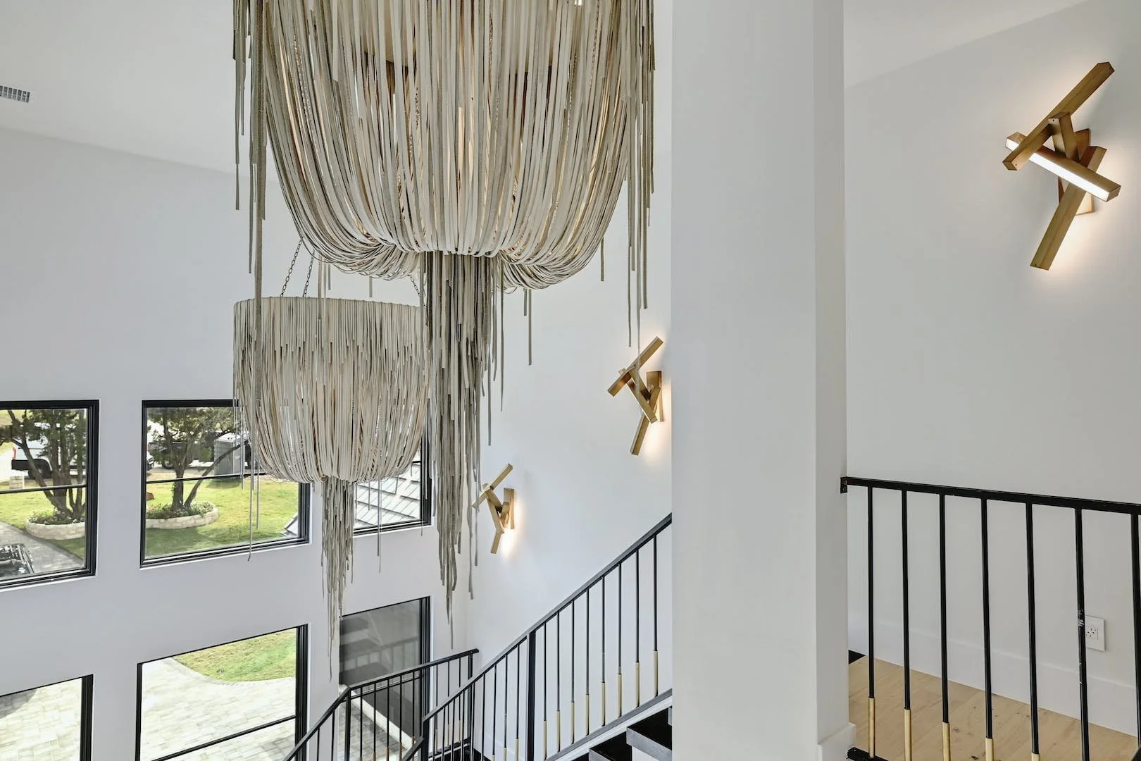 Award Winning Interior Designer Austin Madrone Ranch Mondern.20.jpg