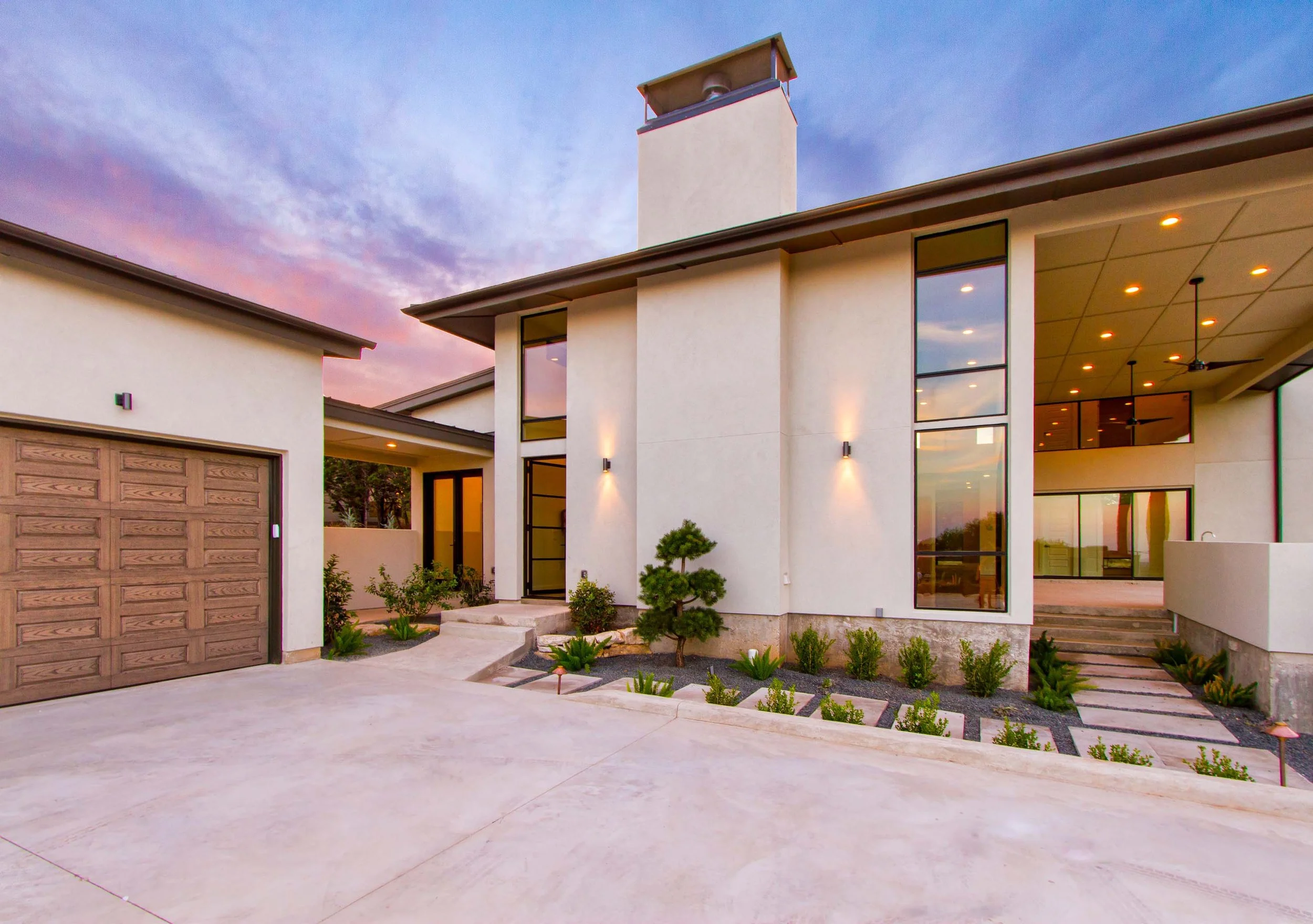 Spanish Oaks Modern