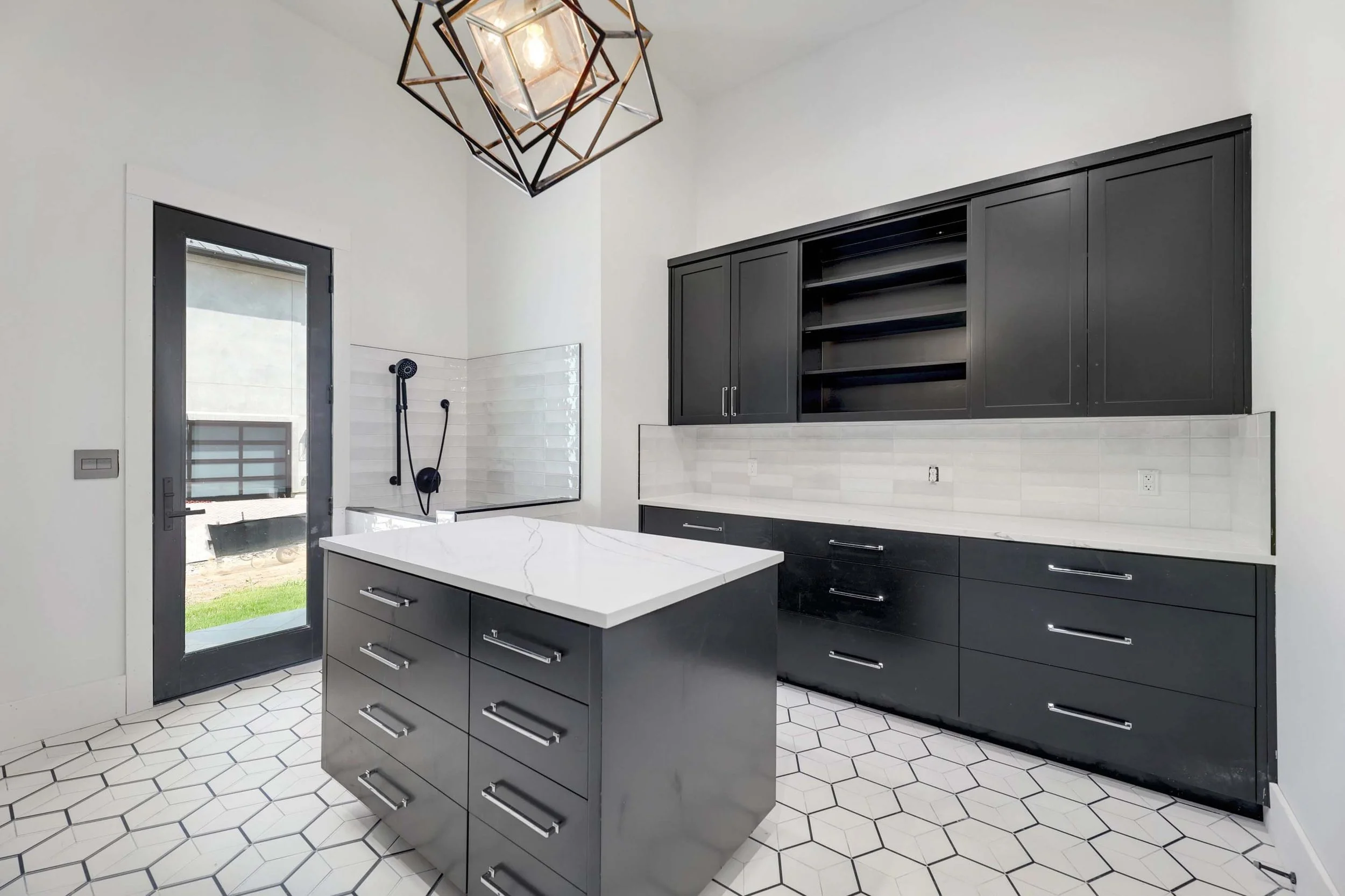Award Winning Interior Designer Austin Lake Travis Modern.04.jpg