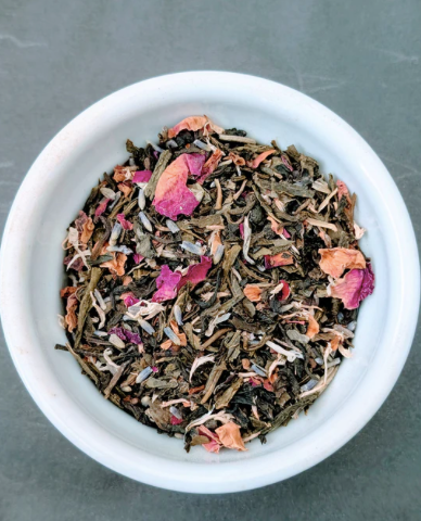 ZumZum Tea Leaves with lavender and rose petals
