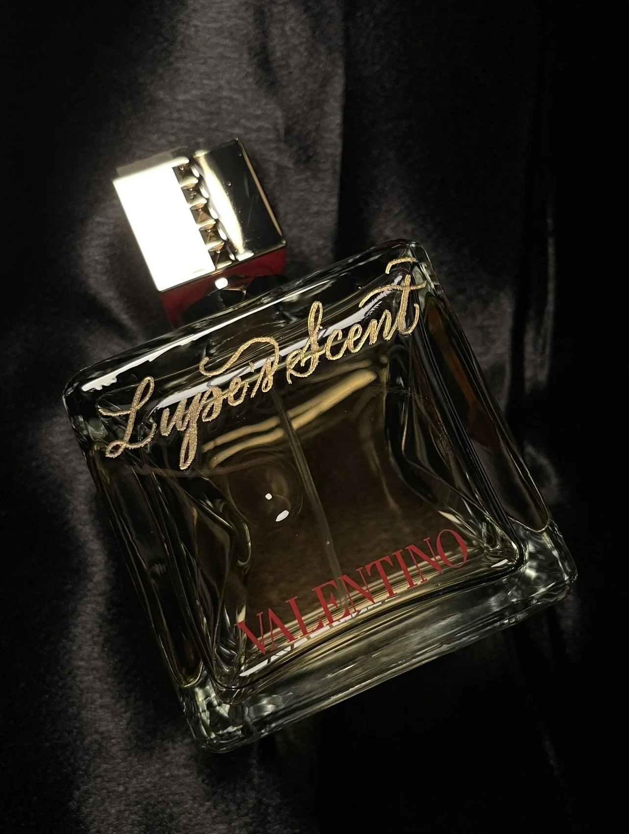 Valentino Perfume engraved by Cecy Torres