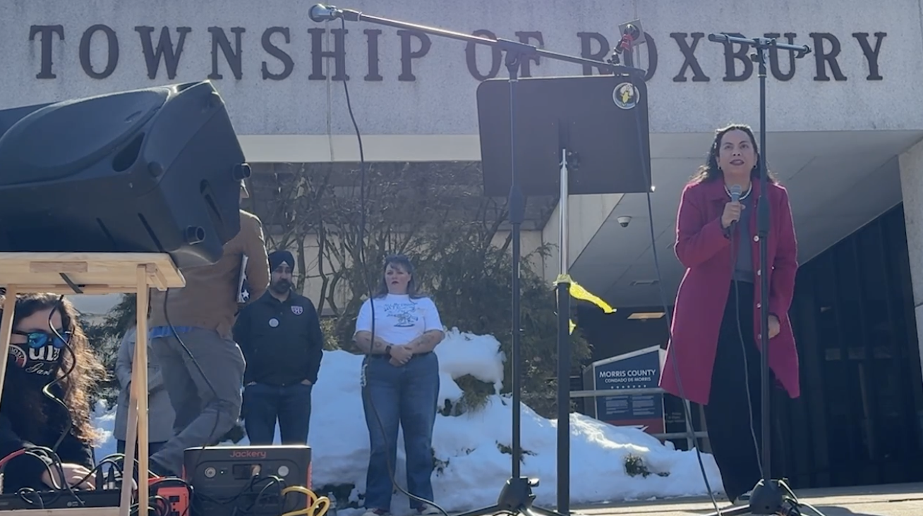 Analilia Mejia speaks at Roxbury protest against ICE detention center