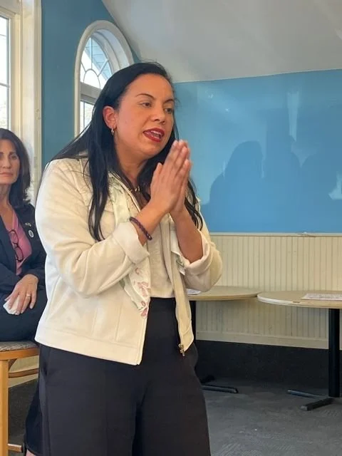Analilia Mejia brings an organizer’s story — and style — to the NJ-11 race