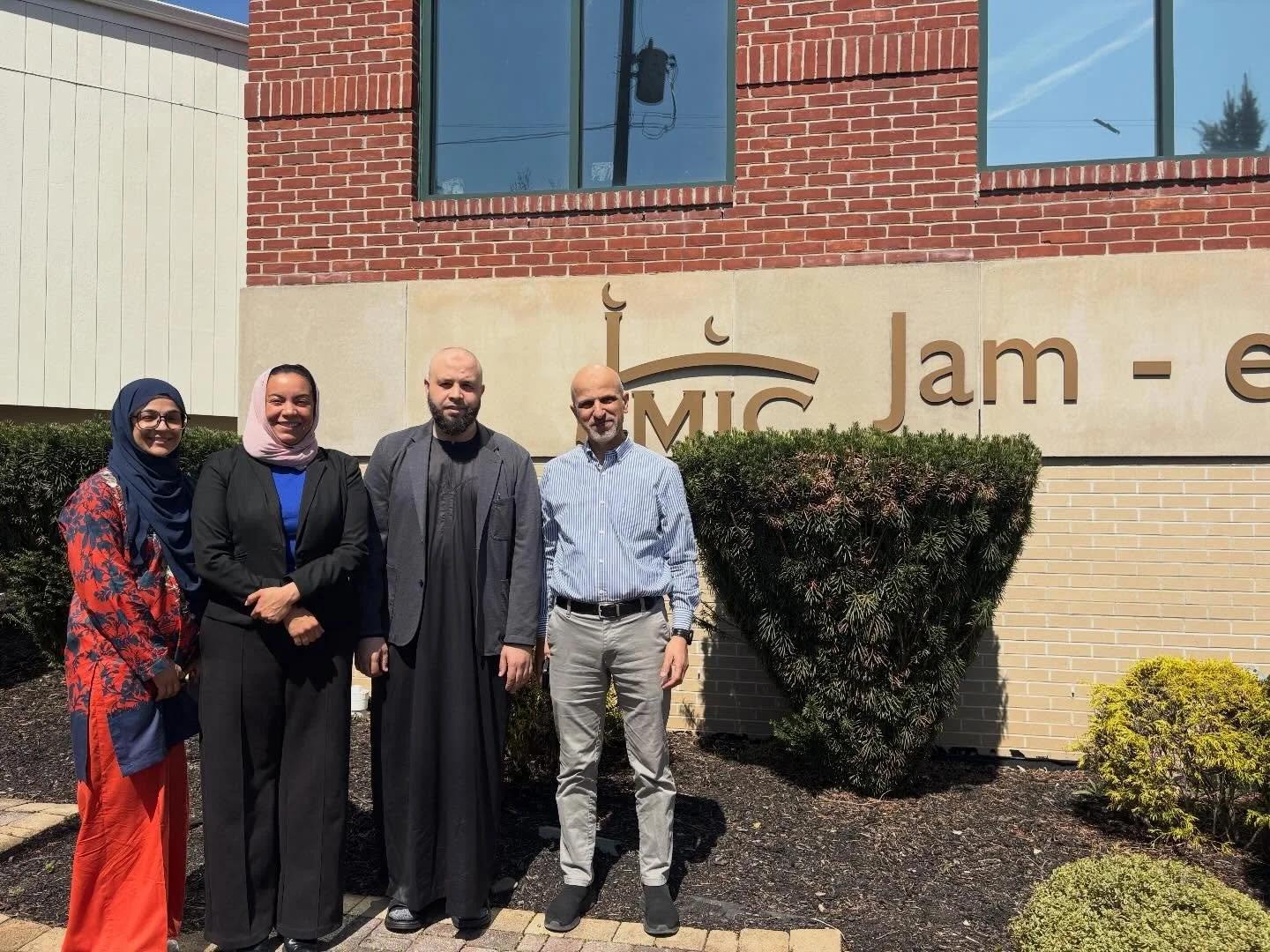 Grateful to visit the Jam-e-Masjid Islamic Center today, join in prayer, and connect with the Muslim community.

In a moment of division, we must show up, listen, and stand for dignity, peace, and human rights for all.

Thank you for the warm welcome