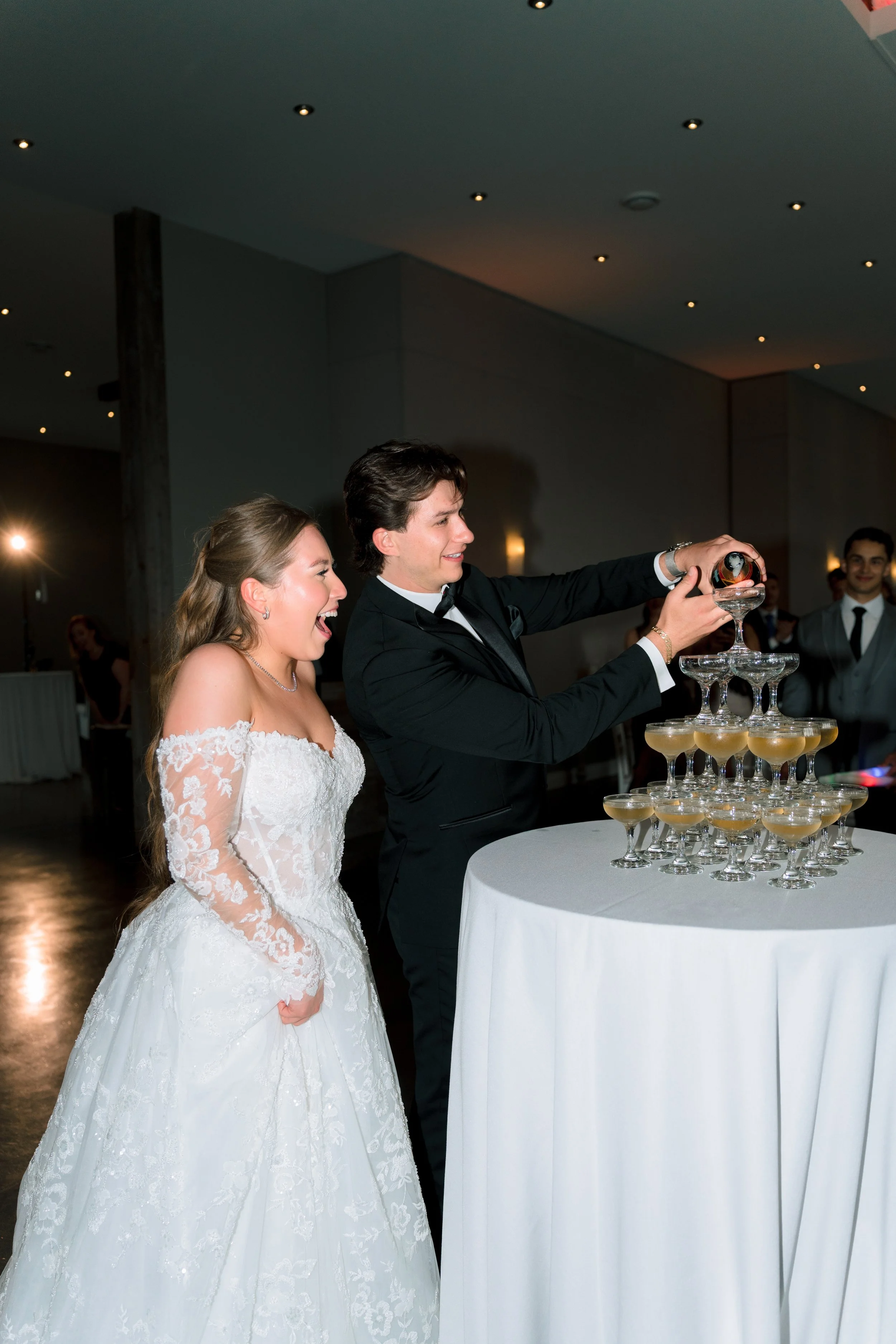 2025-06-21 Le Belvedere Wedding Anna & Stone-585.jpg