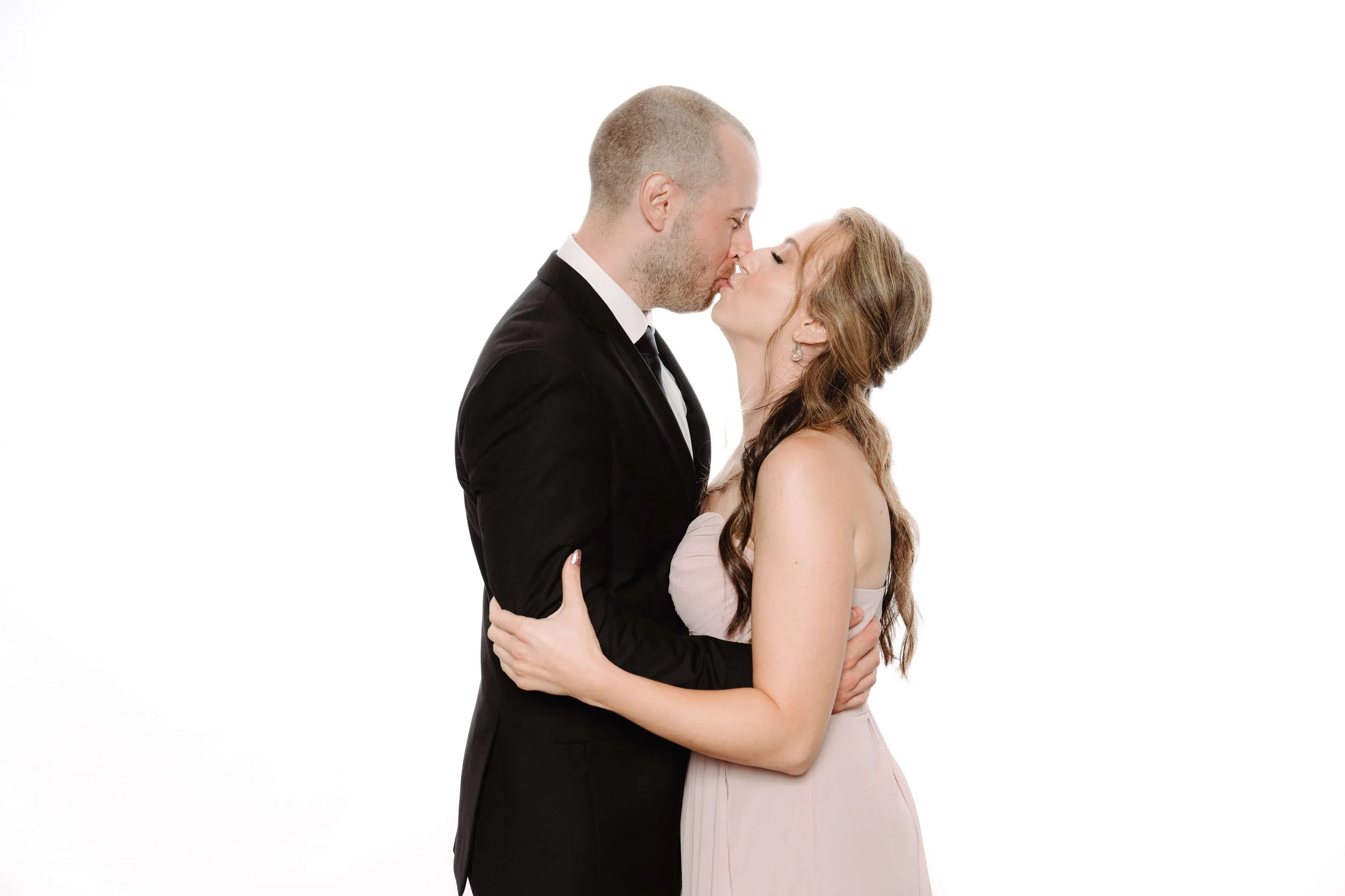 2024-08-24 Chateau Laurier wedding Hoang-Nghi and Sean-1535.jpg