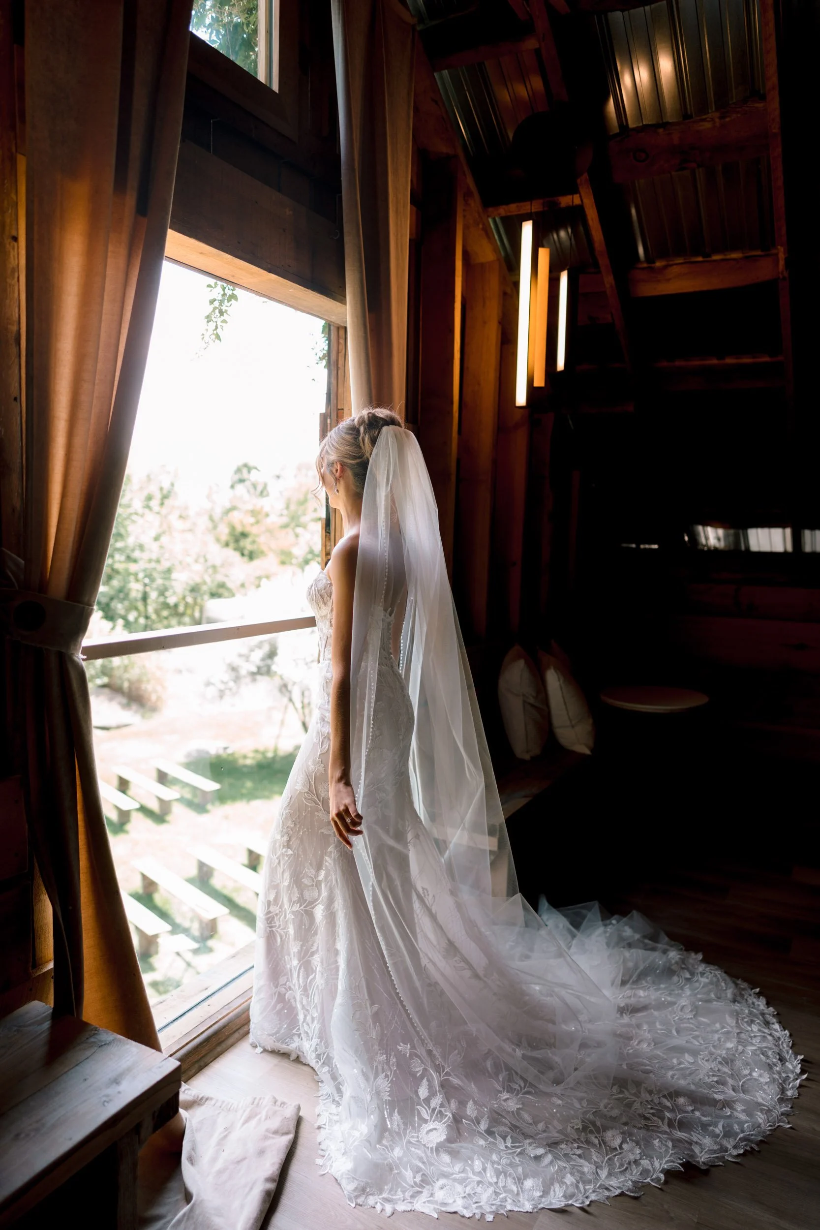 Adelina Barn Wedding - Alexie and Jeff