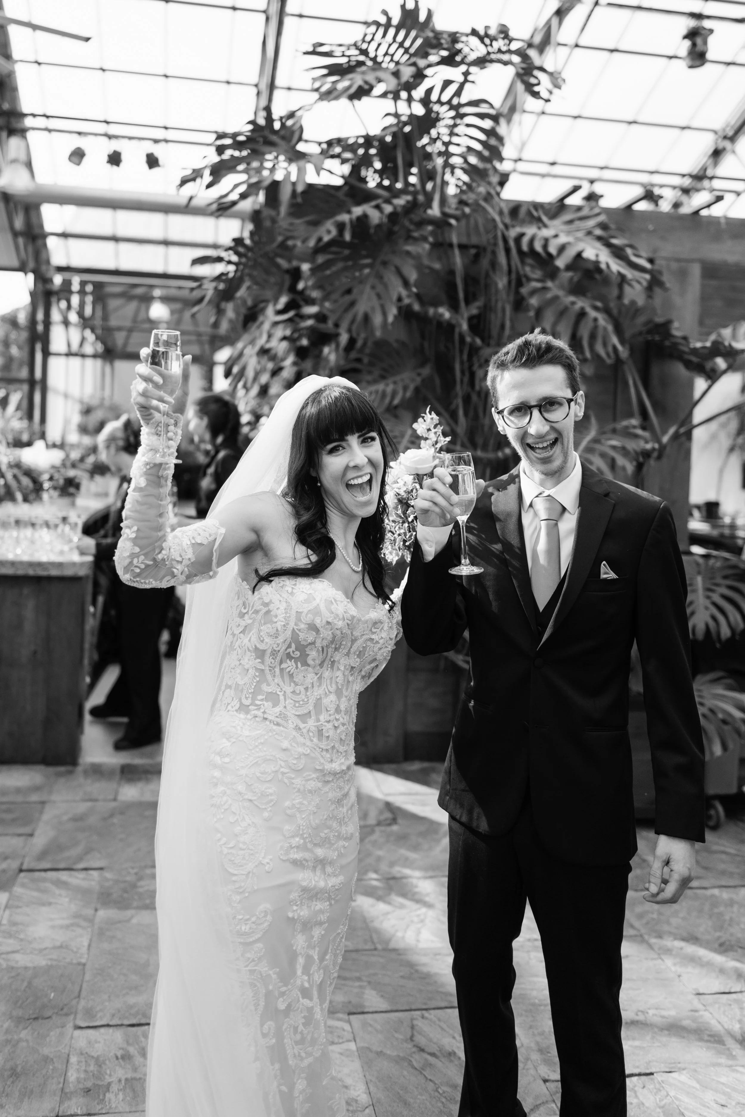 2025-06-13 Aquatopia wedding Jade and Stewart-435.jpg