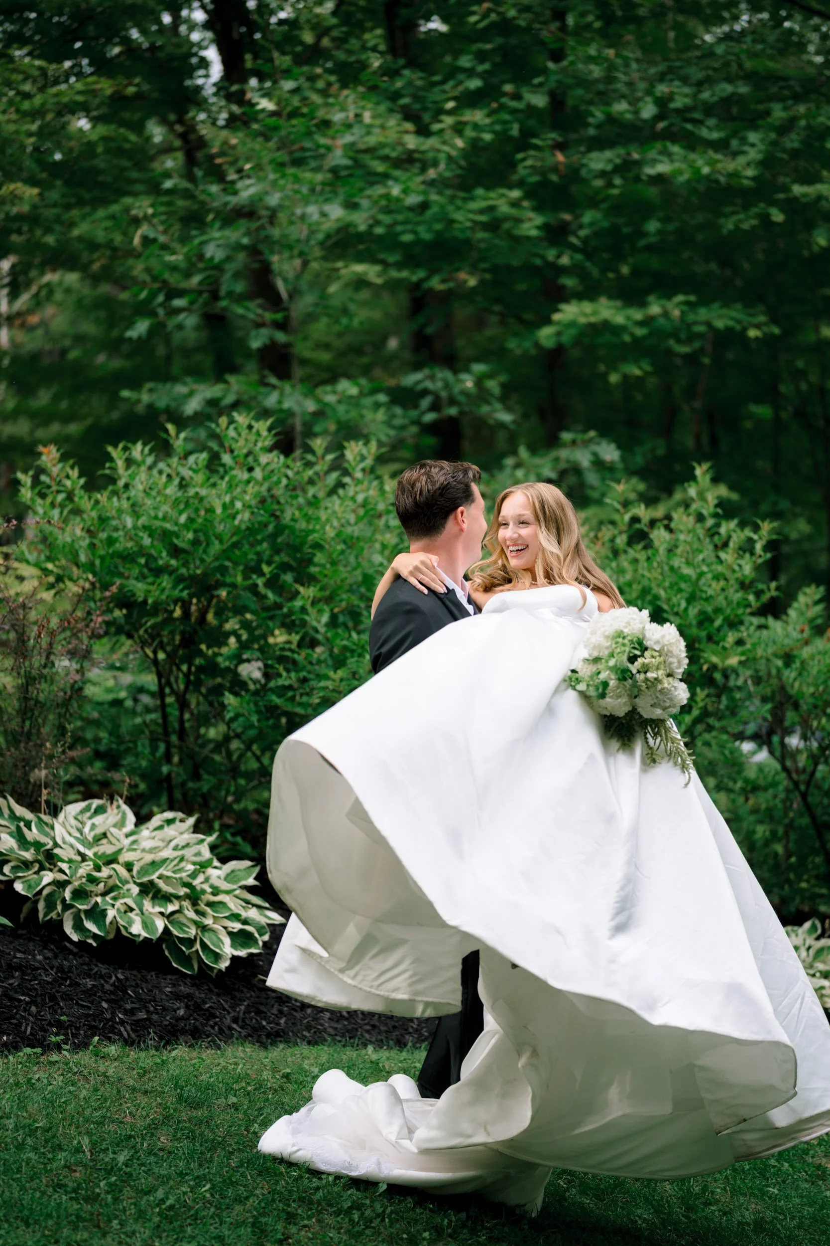 2025-08-30 backyard wedding Addison and Griffin-329.jpg