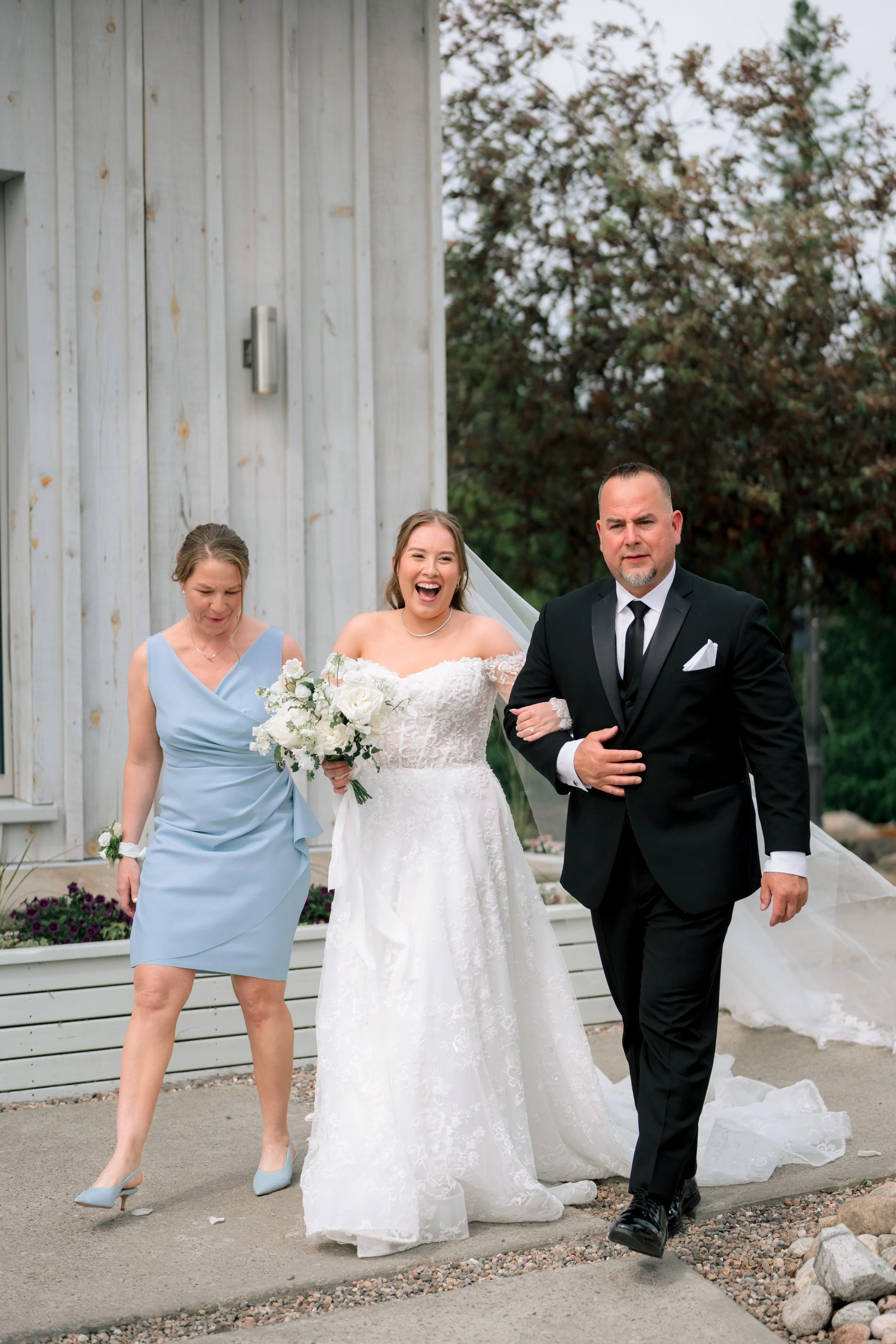 2025-06-21 Le Belvedere Wedding Anna & Stone-323.jpg