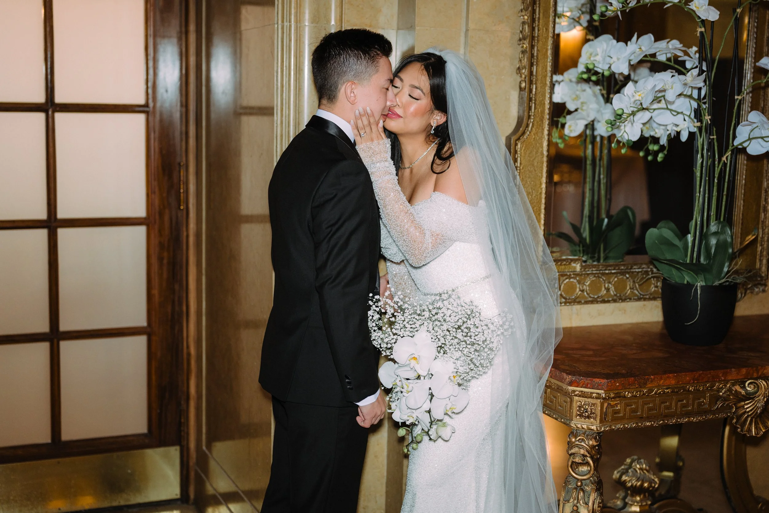 2024-08-24 Chateau Laurier wedding Hoang-Nghi and Sean-567.jpg