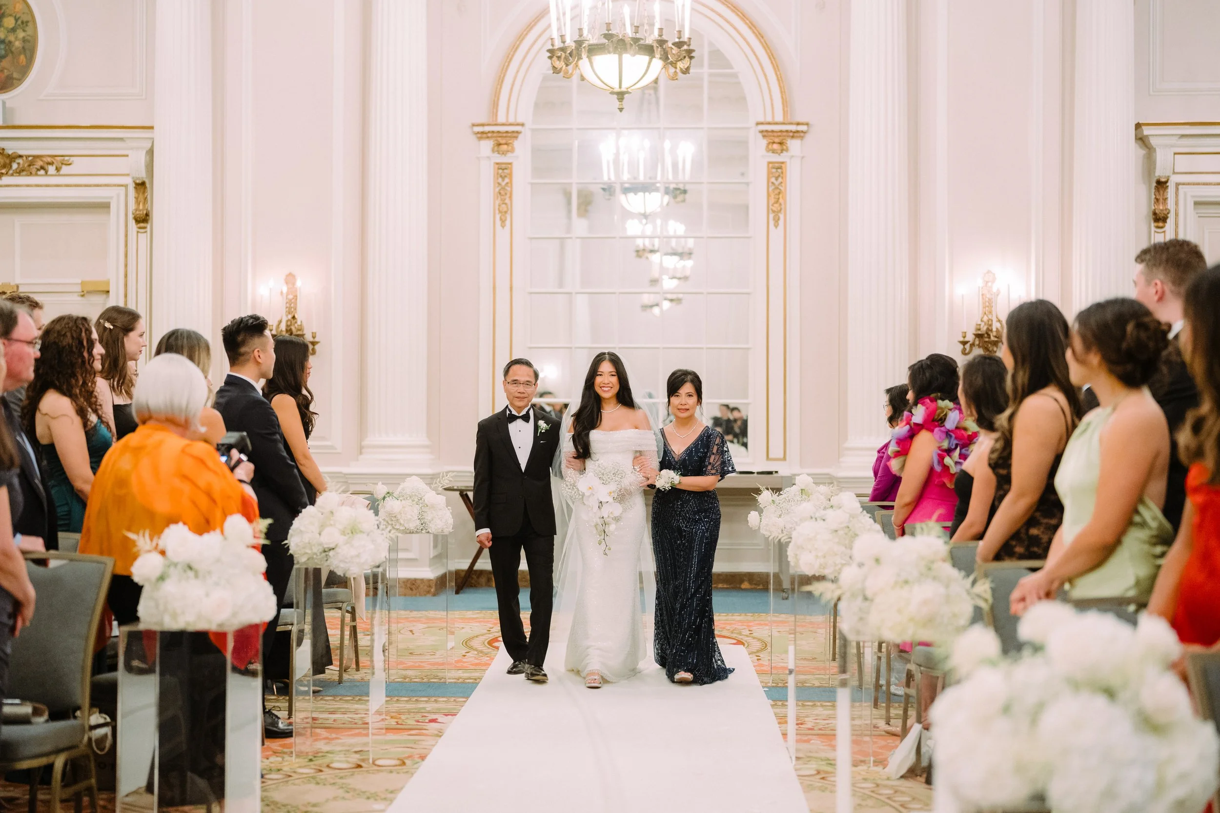 2024-08-24 Chateau Laurier wedding Hoang-Nghi and Sean-986.jpg