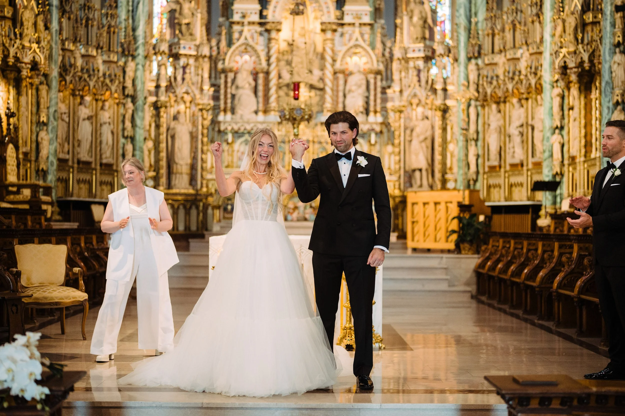 2024-07-13 National Gallery wedding Isabella and Cory-403.jpg