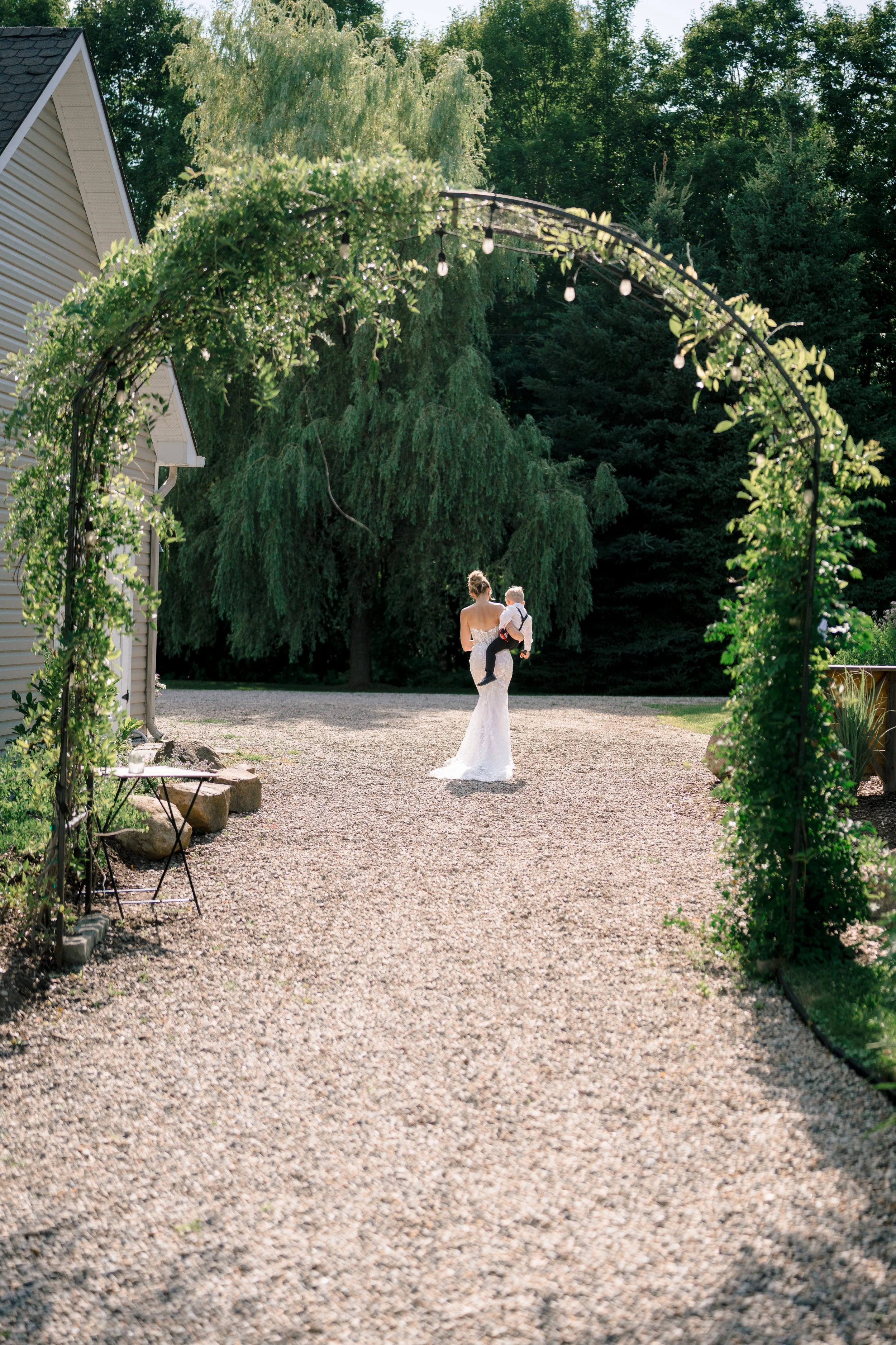 2025-08-01 Adelina Barn wedding Alexie and Jeff-659.jpg