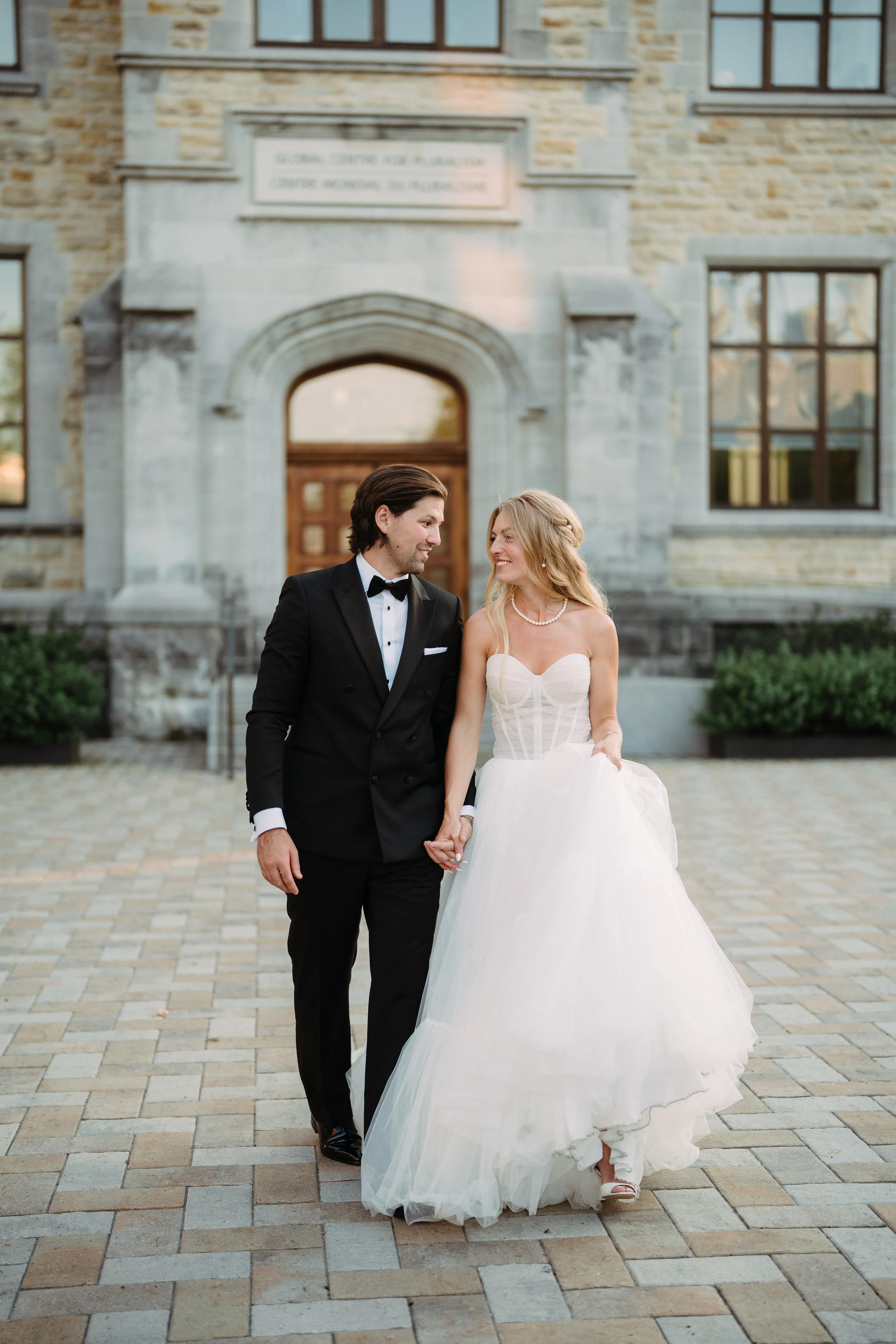2024-07-13 National Gallery wedding Isabella and Cory-890.jpg