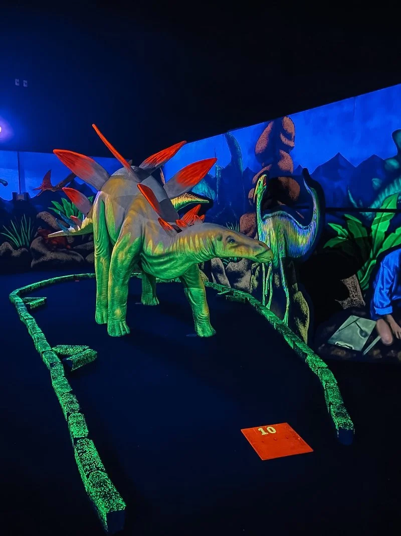 life size dinosaur at jurassic golf and arcade in bel air, maryland