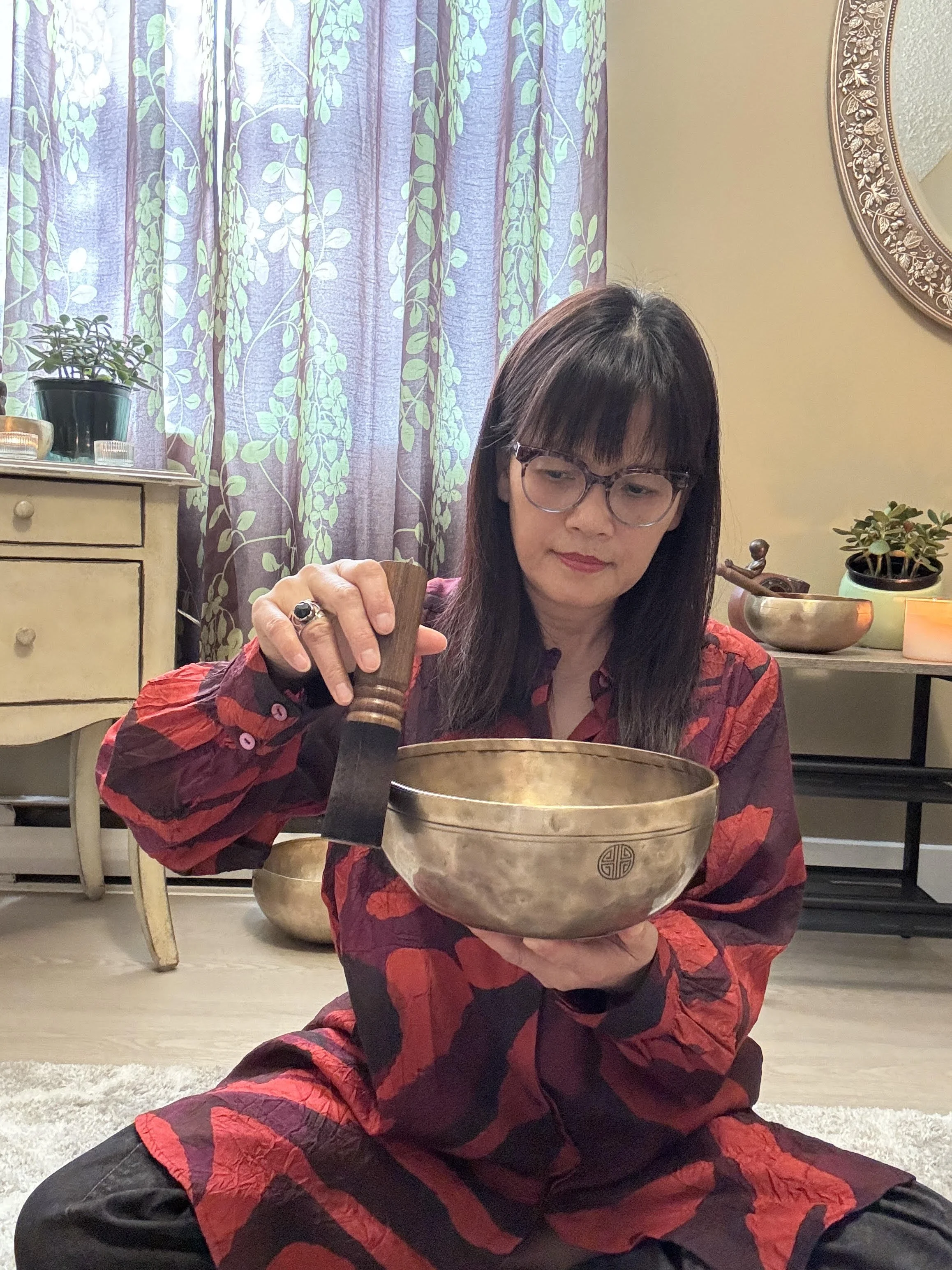 🌸 Group Sound Bath & Meditation with Singing Bowls: 1 Hour