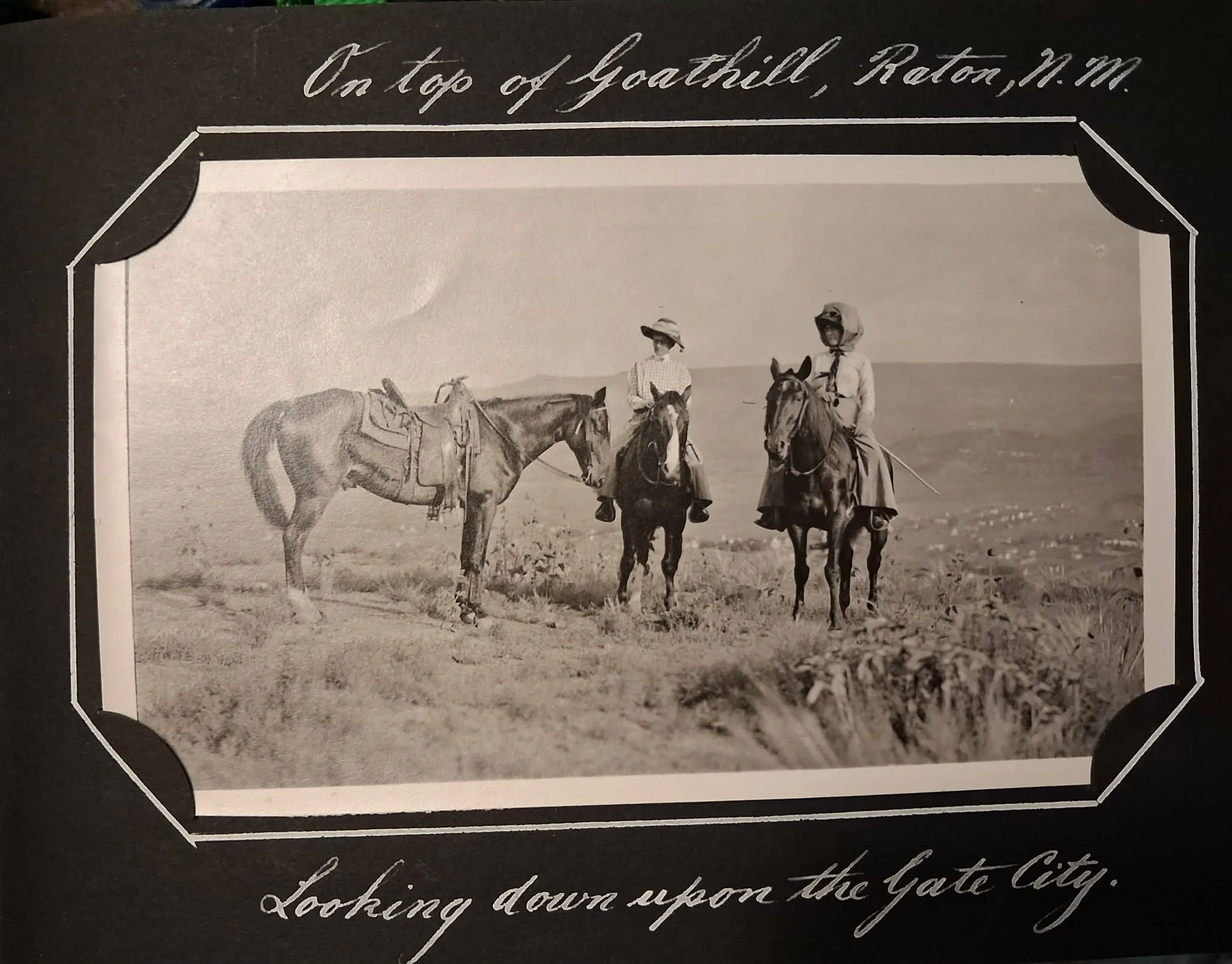 Messenger_creation_71E62307-F541-4B4F-987F-6B3E66B2C8F9.jpeg