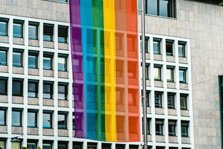 A Strong, Bipartisan Majority of Voters Reject the Trump Administration’s Plan to Eliminate 988’s Specialized Services for LGBTQ+ Youth