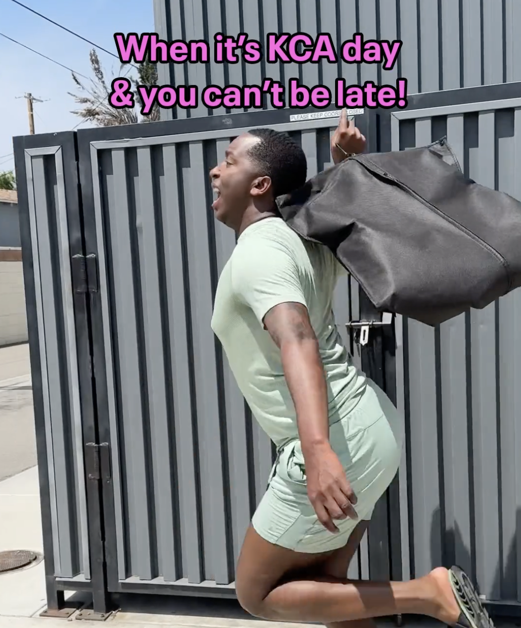 Running to Kids' Choice Awards w/Markell Washington