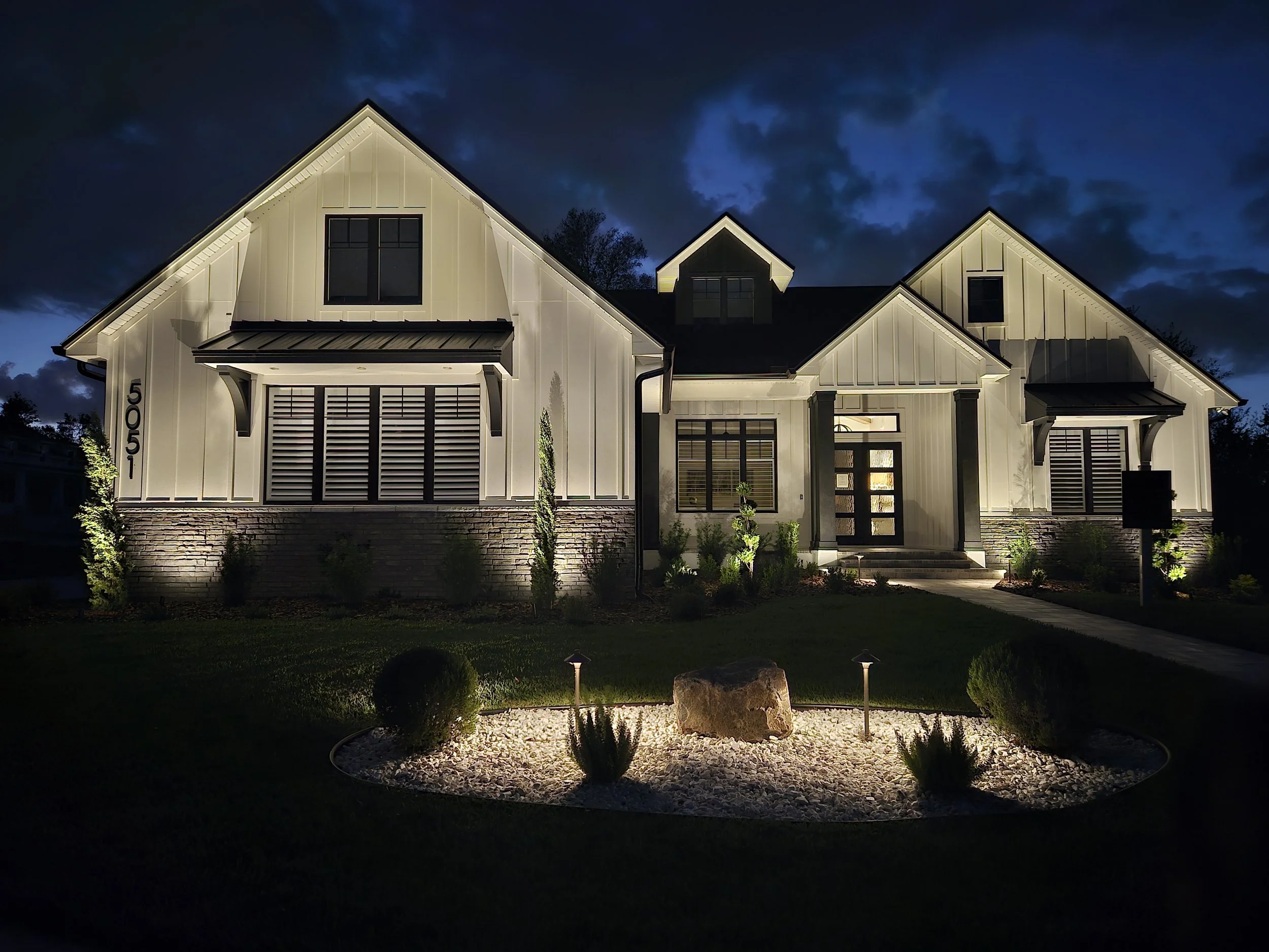 best landscape lighting experts for your home lighting needs - vibe lighting