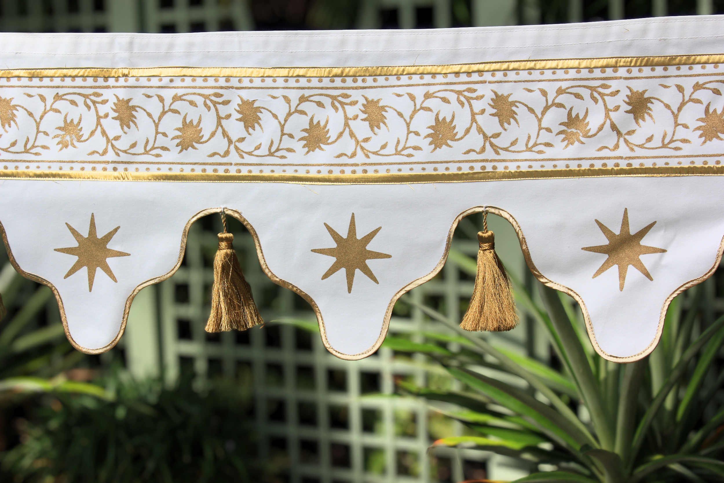 Royal Palm_Celestial_Golden Sun1.png