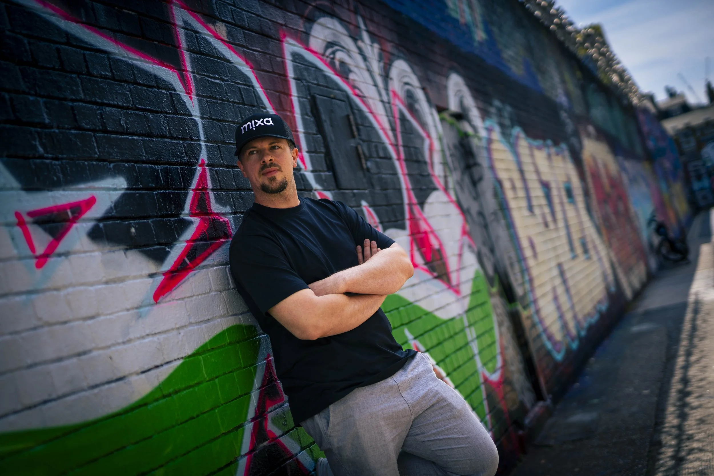 Ash Mixa - web_2.jpg