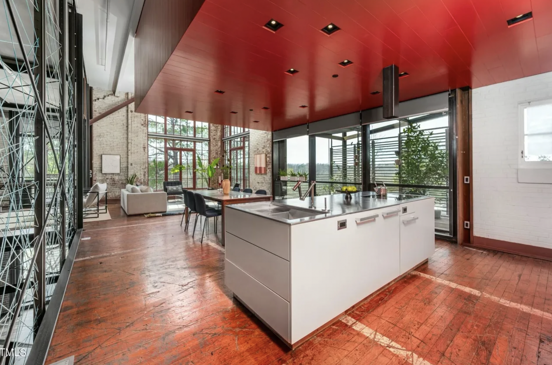 Traditional - ReDesign.Build