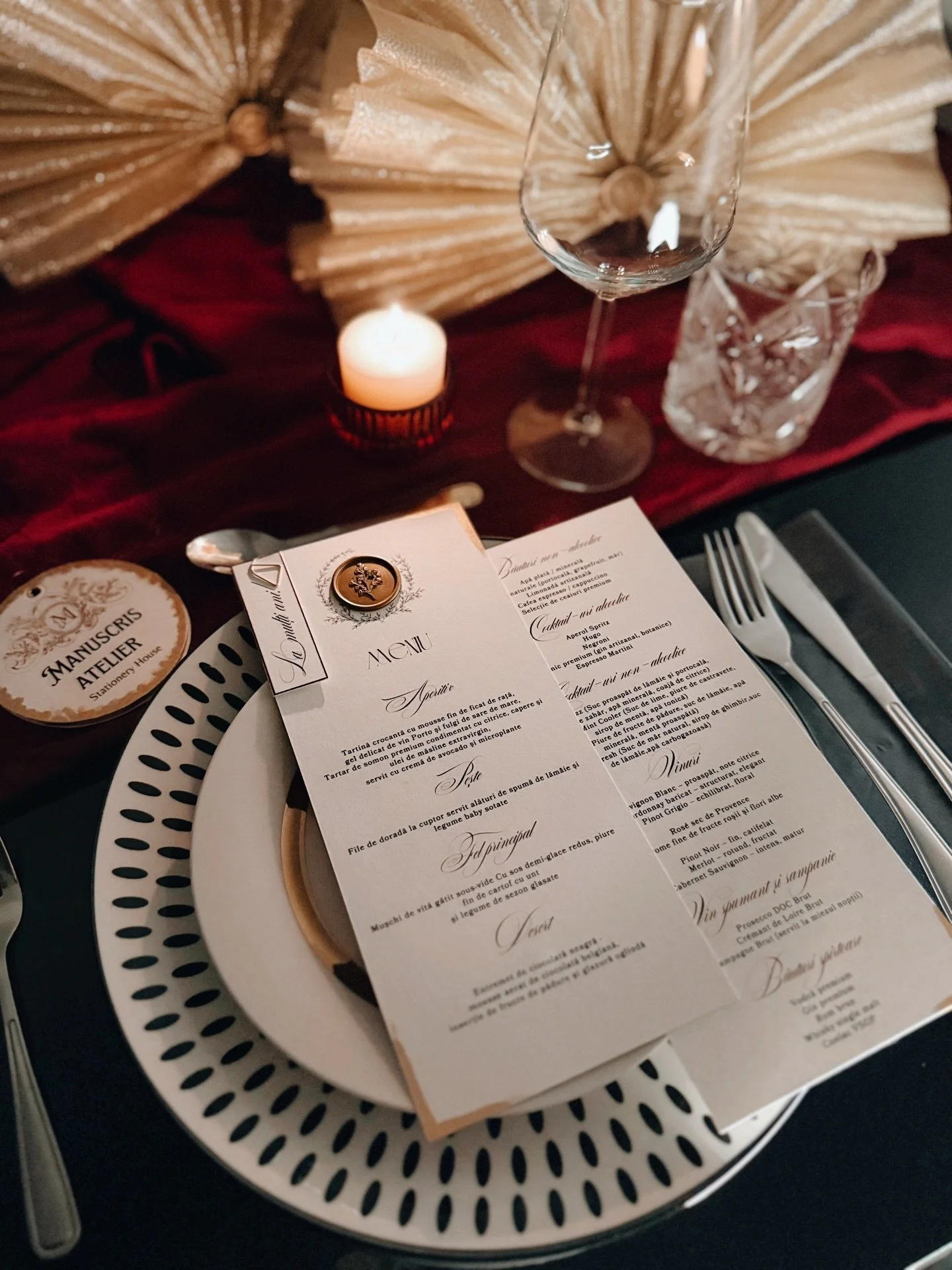 ✨ Ending the year wrapped in elegance. ✨

As the year comes to a close, we celebrate details that turn moments into memories and tables into stories.
Here&rsquo;s to craftsmanship, beauty, and meaningful beginnings. 🥂

#manuscrisatelier #romanianbra