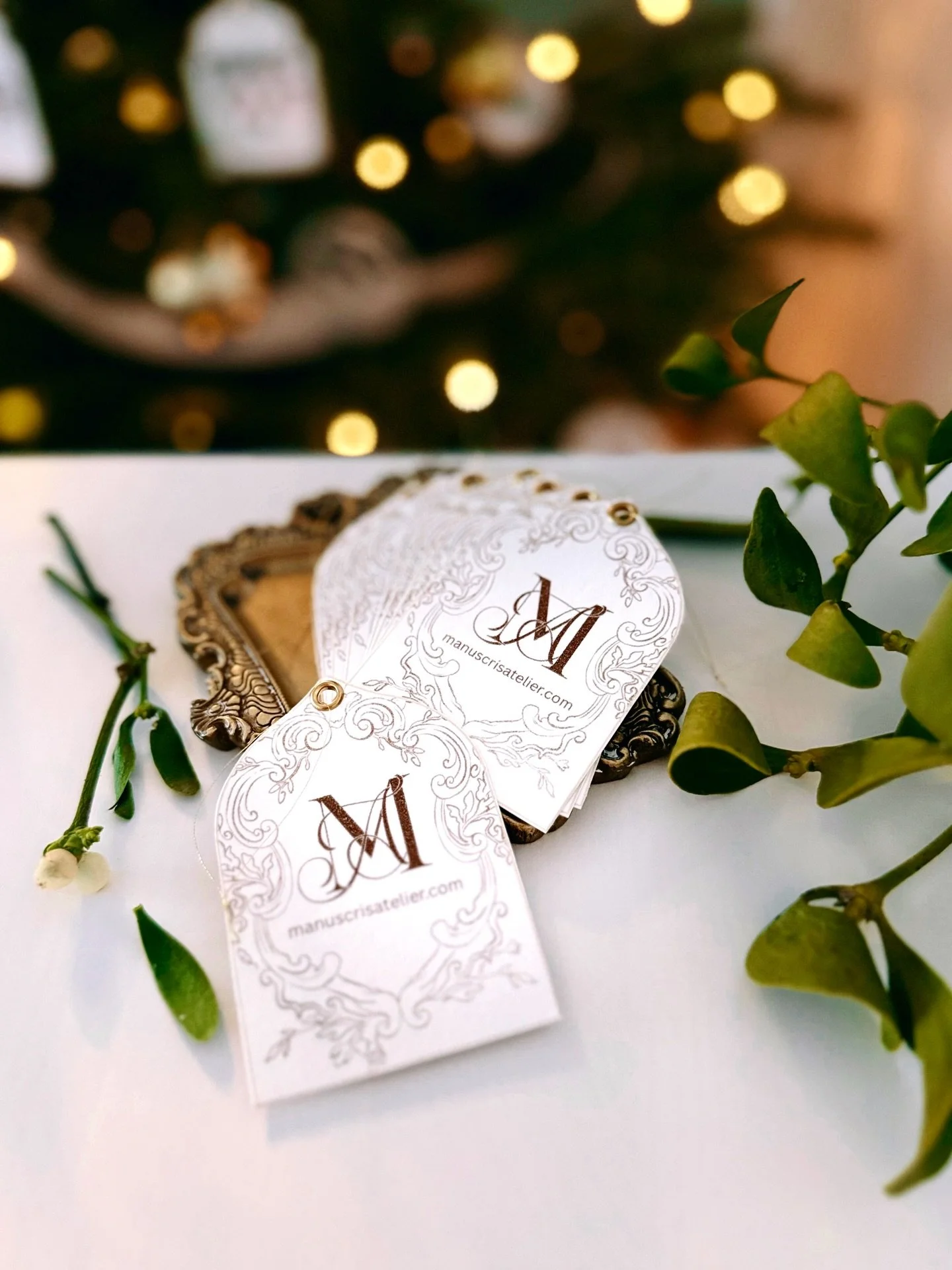 🎄✨

#christmas #paperdesign #stationery #manuscrisatelier