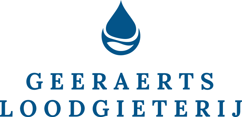 Logo van Geerarts Loodgieterij, met een druppel water boven de naam.