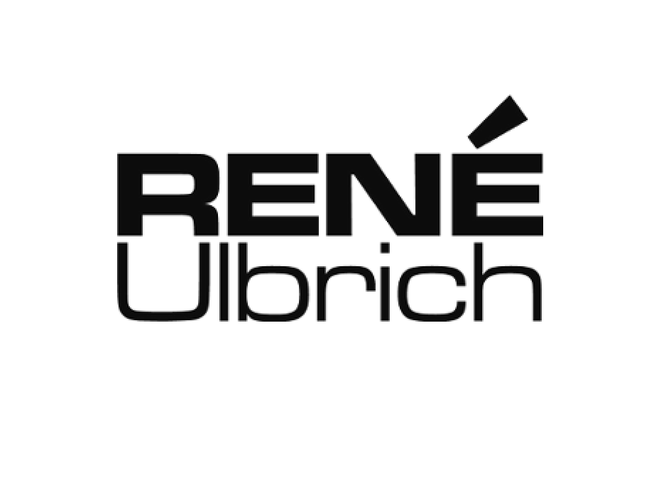 Logo mit dem Namen 'RENÉ Ulrich' in schwarz-weiß, mit Akzent auf das Akzentzeichen über dem 'E' und stilisiertem Text.