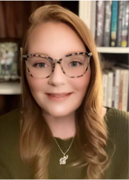 Picture of Ashli Nesbit.