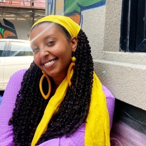 Default gray placeholder image representing a person or user profile.