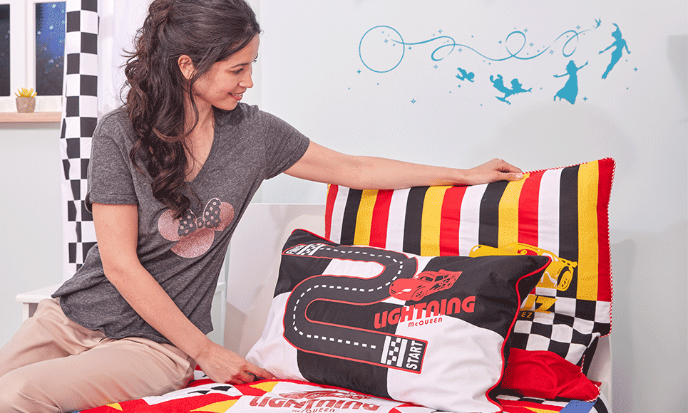 SDX2250D-lightning-mcqueen-bedding.png