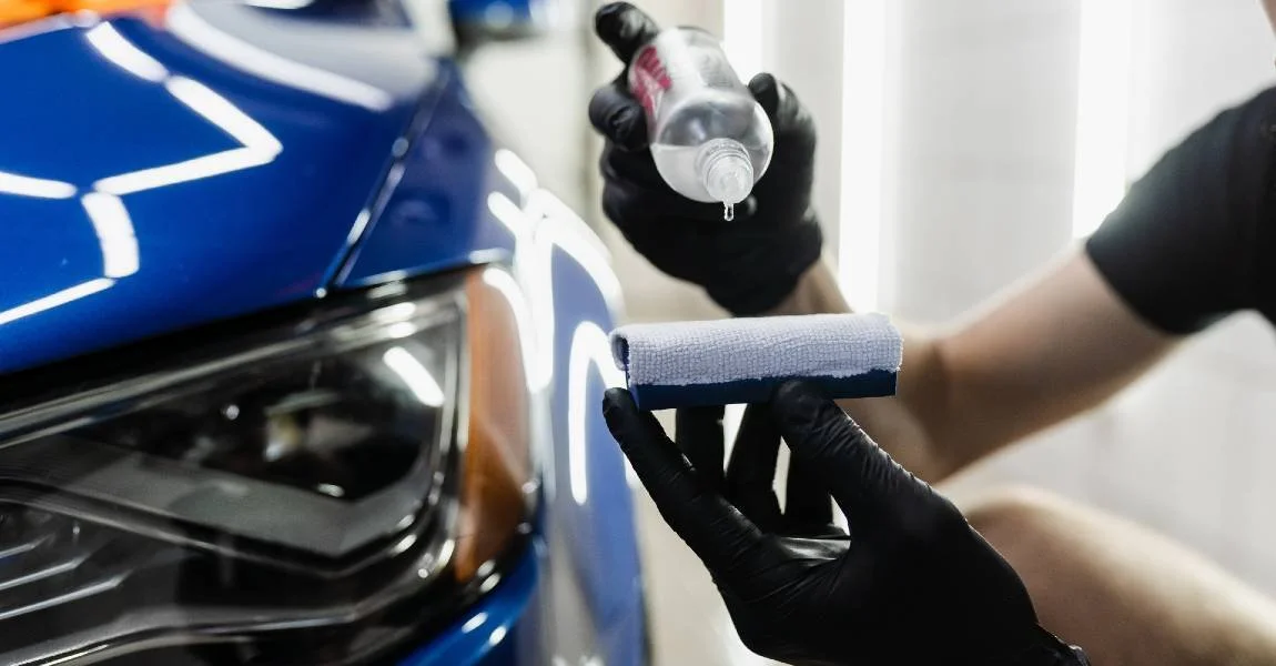 process-pouring-ceramic-liquid-from-bottle-sponge-apply-protective-nano-layer-car-detailing-service-worker-applies-ceramic-protective-liquid-sponge-closeup.jpg