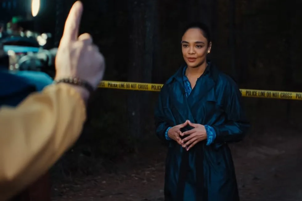 Anna Andrews, His & Hers, Netflix, The Sectional