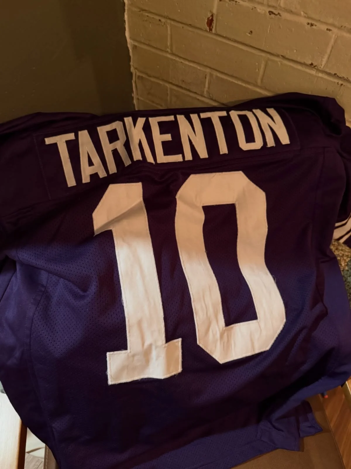 10 days until #tecmosiouxperbowl X! 
Tap your buttons just right and you might just walk out of there with this fine jersey!
#tecmosuperbowl 
@blarneysiouxfalls 
@family_visitation_center