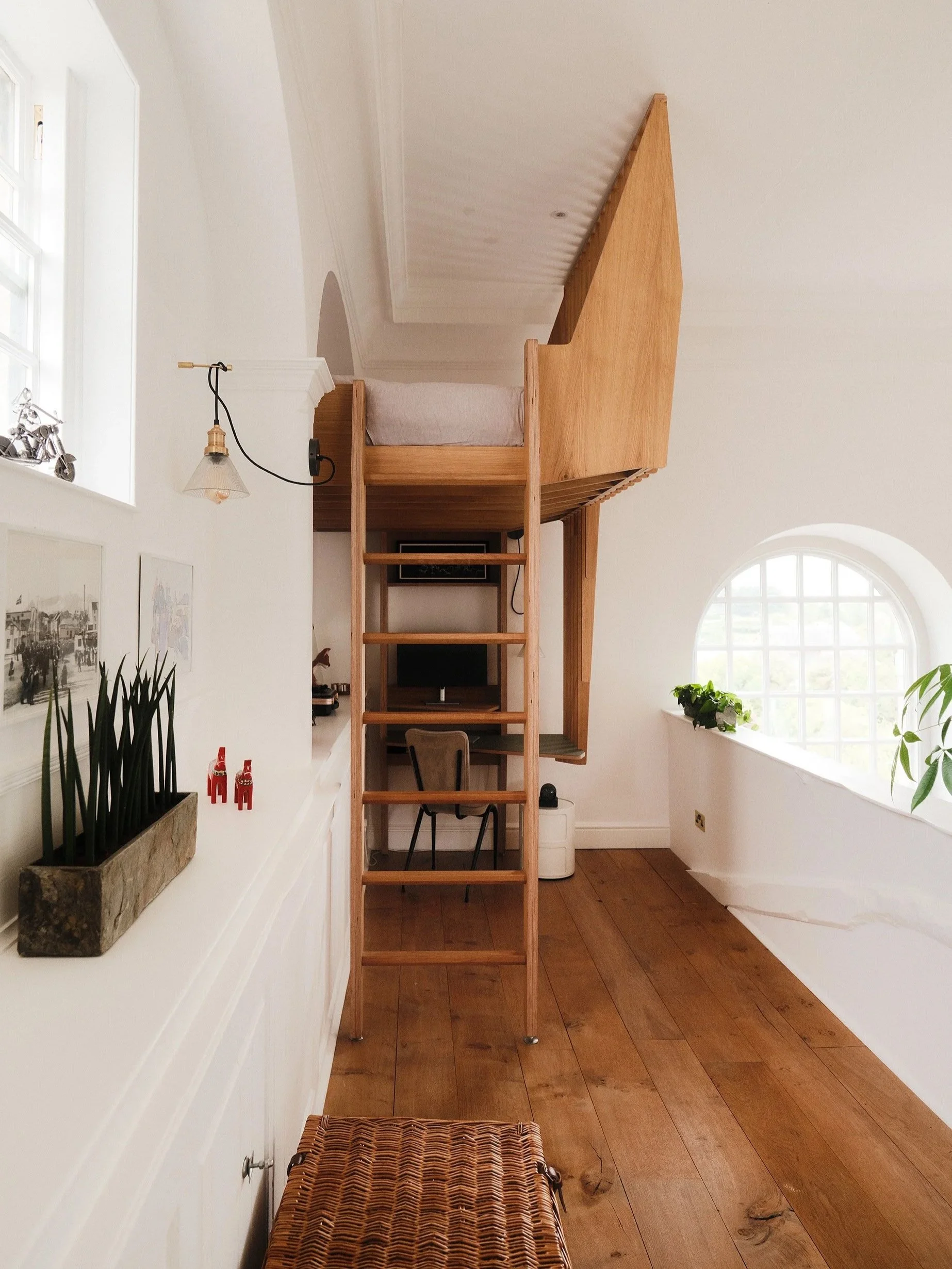 Loft Bed, Marchfield