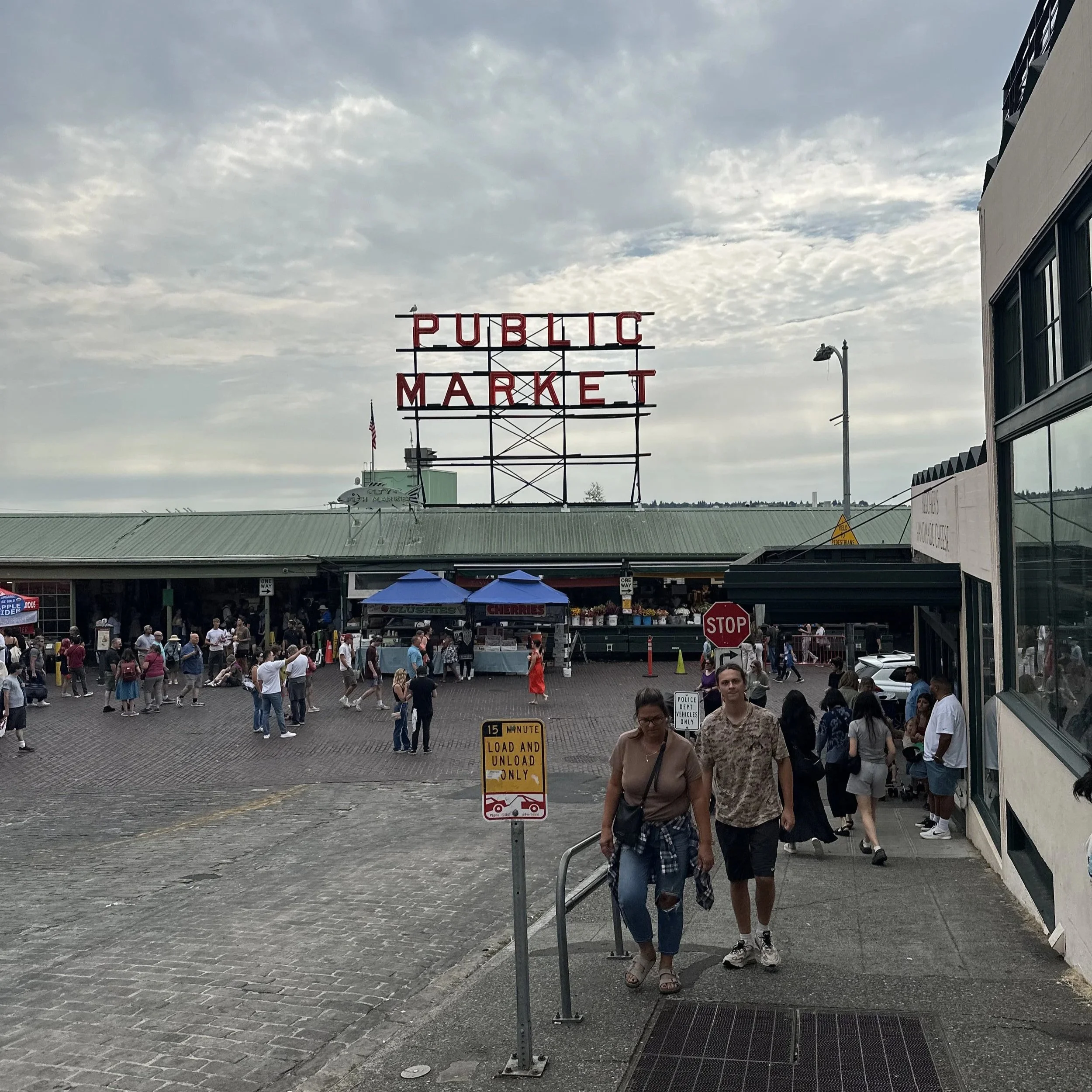 The entrance to Pike Place Market from Pine Street