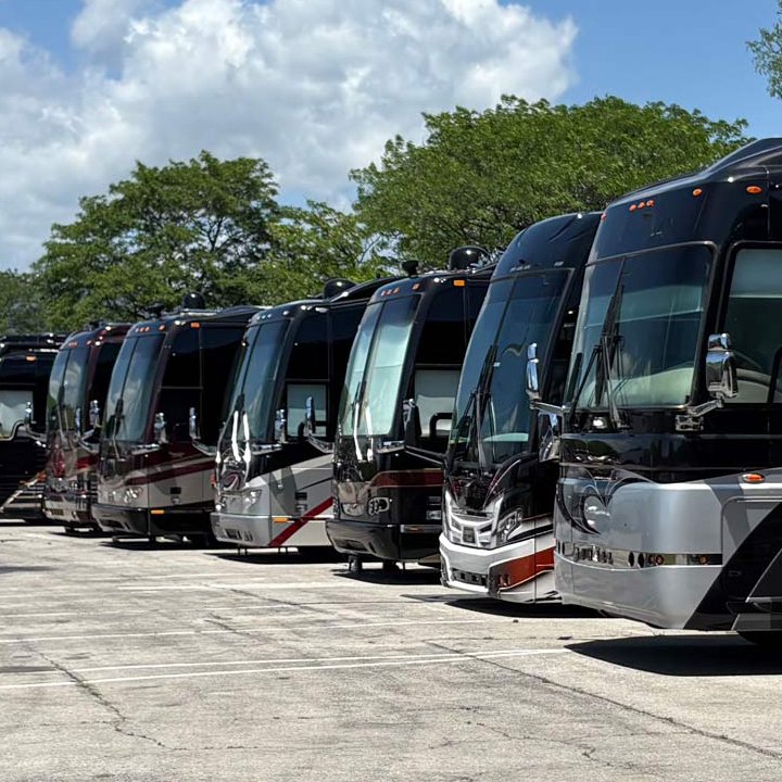 Coaches lined up in Salem, Virginia.