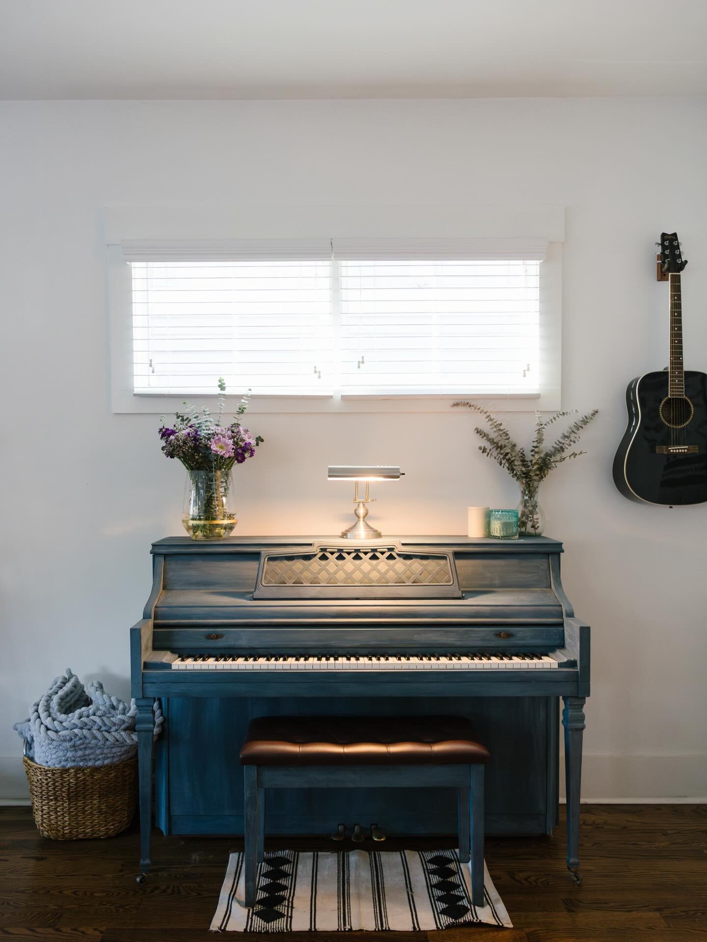 ✨ My website is officially LIVE! ✨
I&rsquo;ve poured my heart into creating a space that reflects the healing, creativity, and connection at the core of Rhythm &amp; Renewal Music Therapy.
Take a peek, explore the services, and feel free to reach out