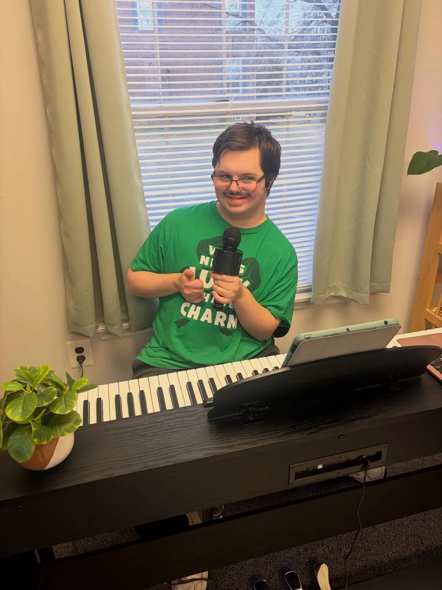 Confidence, connection, and self-expression&mdash;one note at a time 🎹💛 Music therapy creates space for every individual to shine.
 #MusicTherapy  #RhythmAndRenewal #NJTherapist #piano #singer