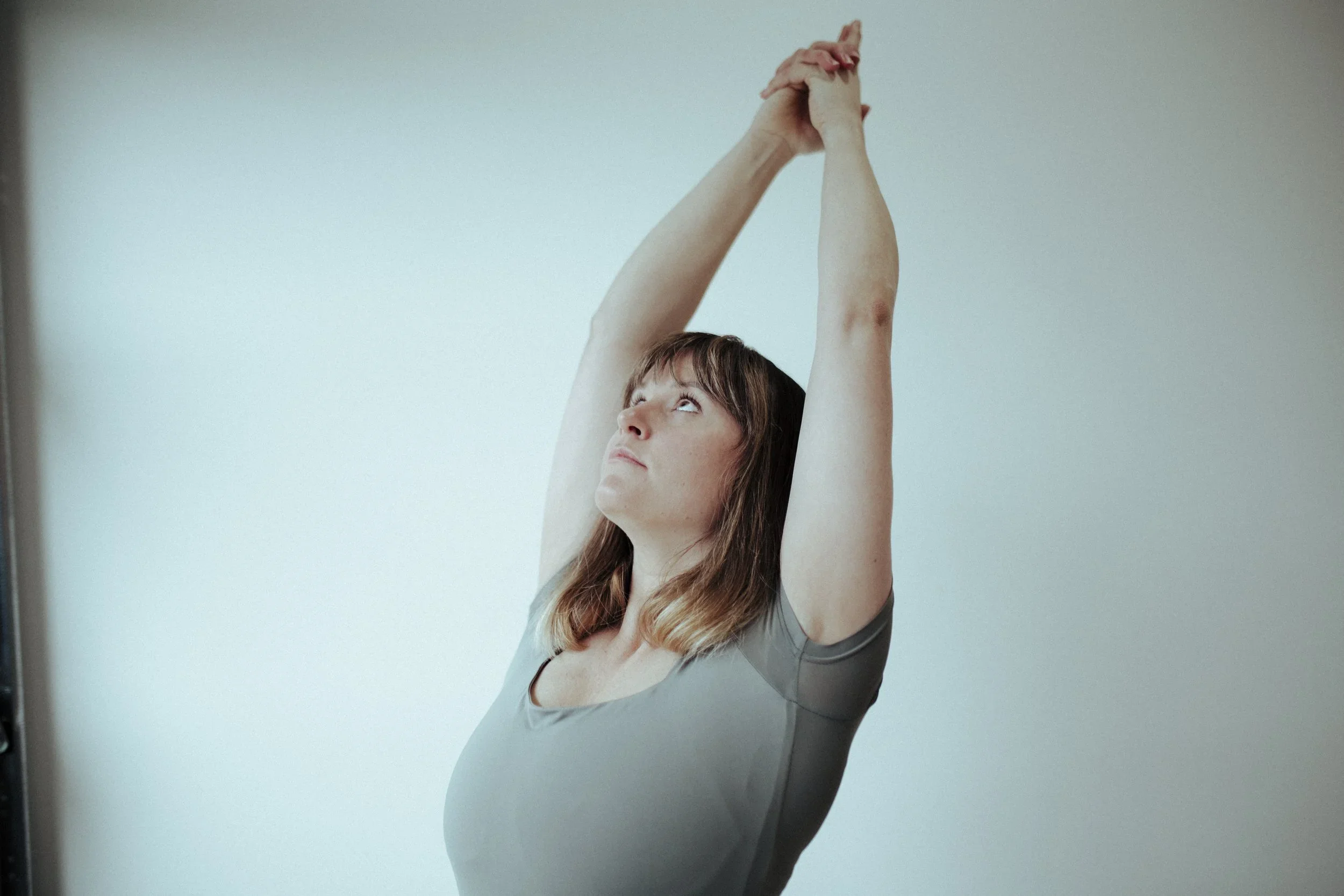 Yoga Through Fresh Eyes: Exploring the Body with a Beginner’s Mind