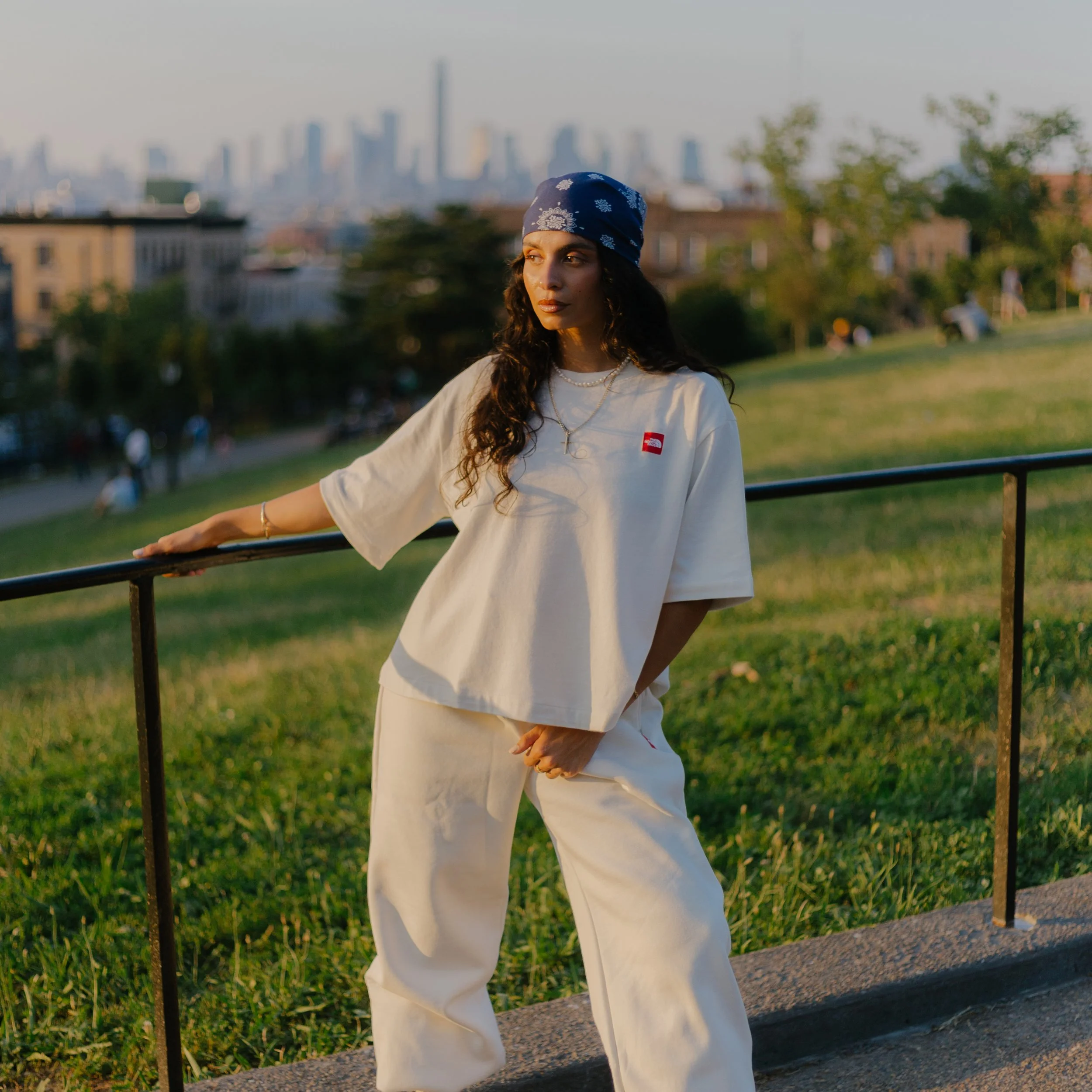 FW25 Red Box Danie Sierra Carousel_02.jpg