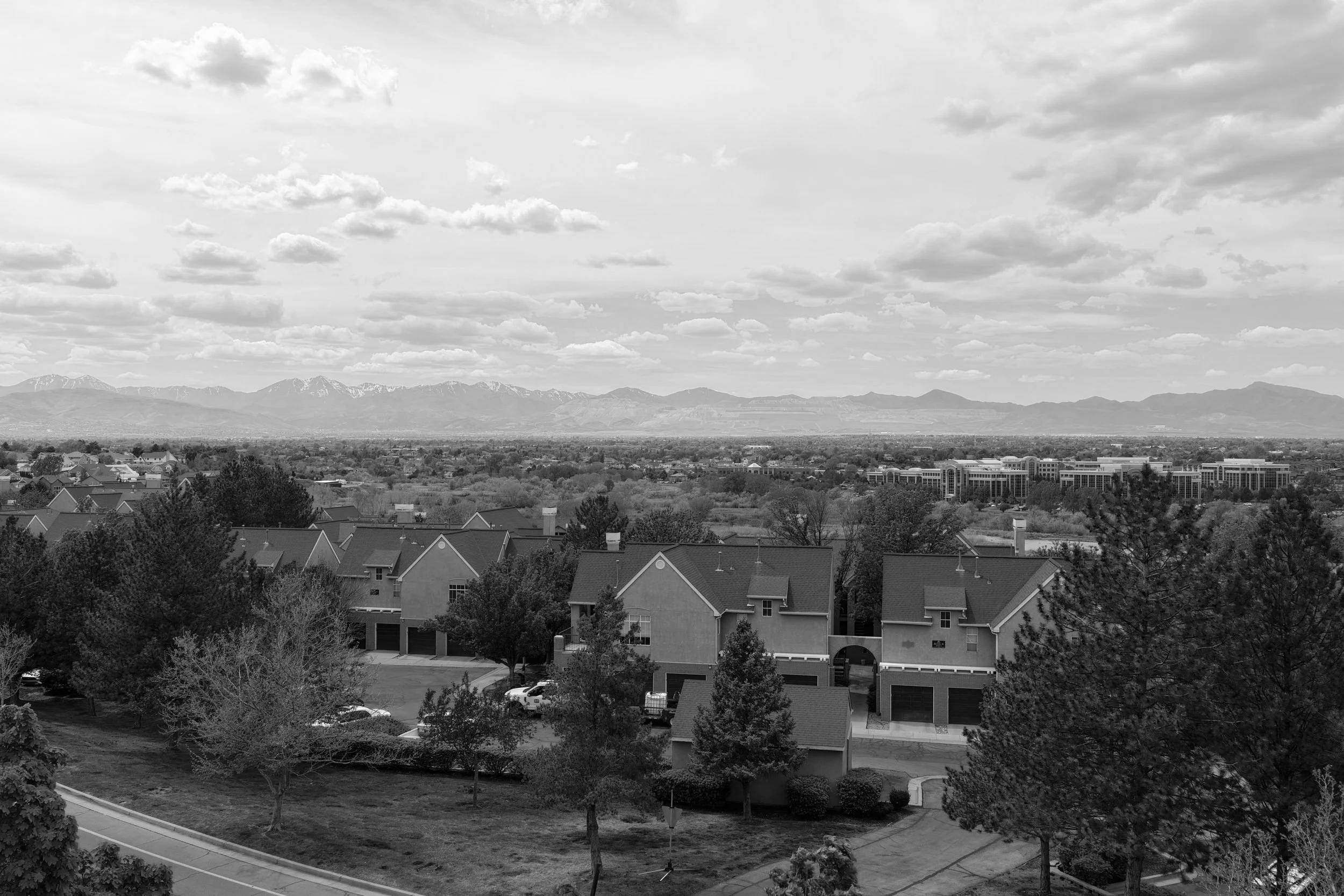 STERLING VILLAGE APARTMENTS - SOUTH JORDAN, UT