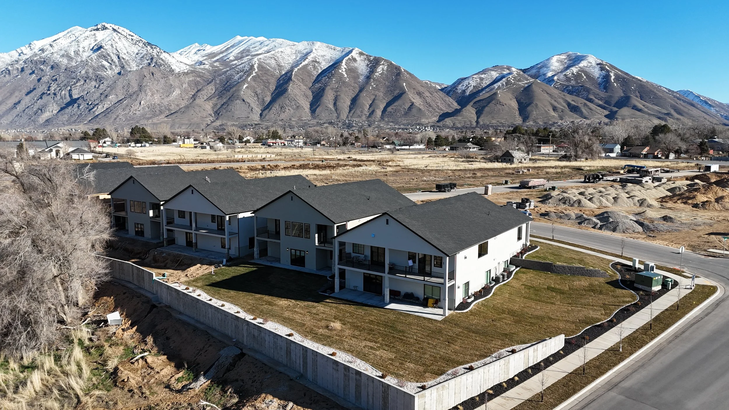 SUNRISE RANCH- MAPLETON, UTAH