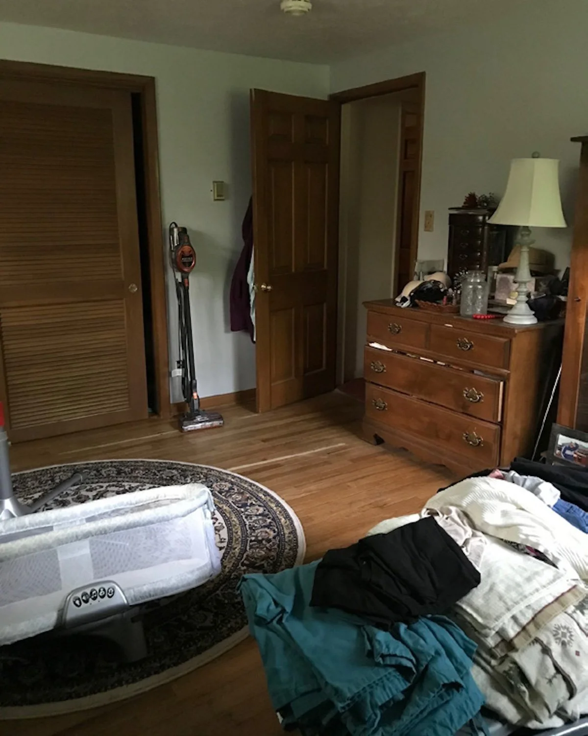 chesterland_project_before_closet_3